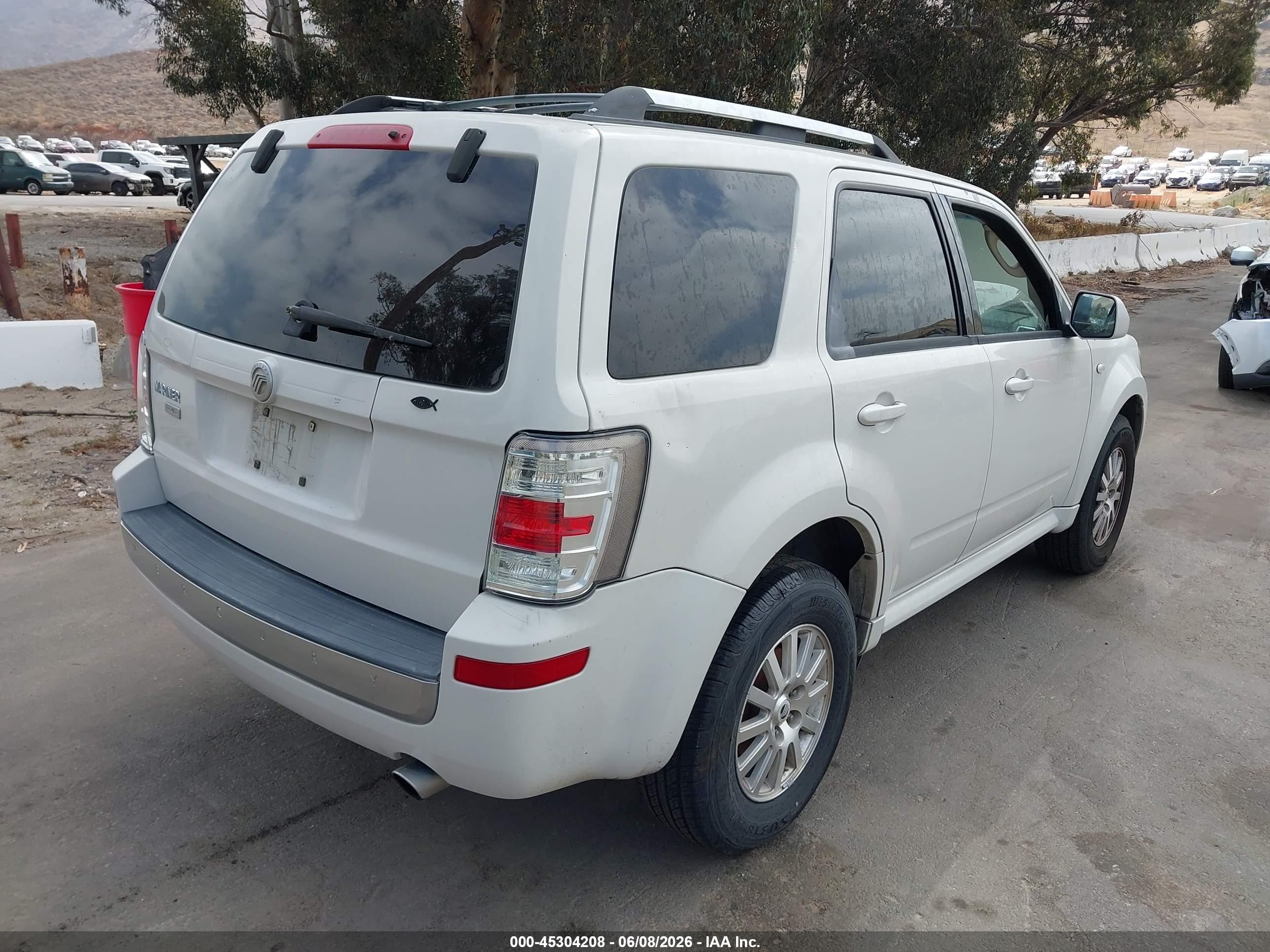 2009 Mercury Mariner Premier V6 White vin: 4M2CU87G69KJ04071
