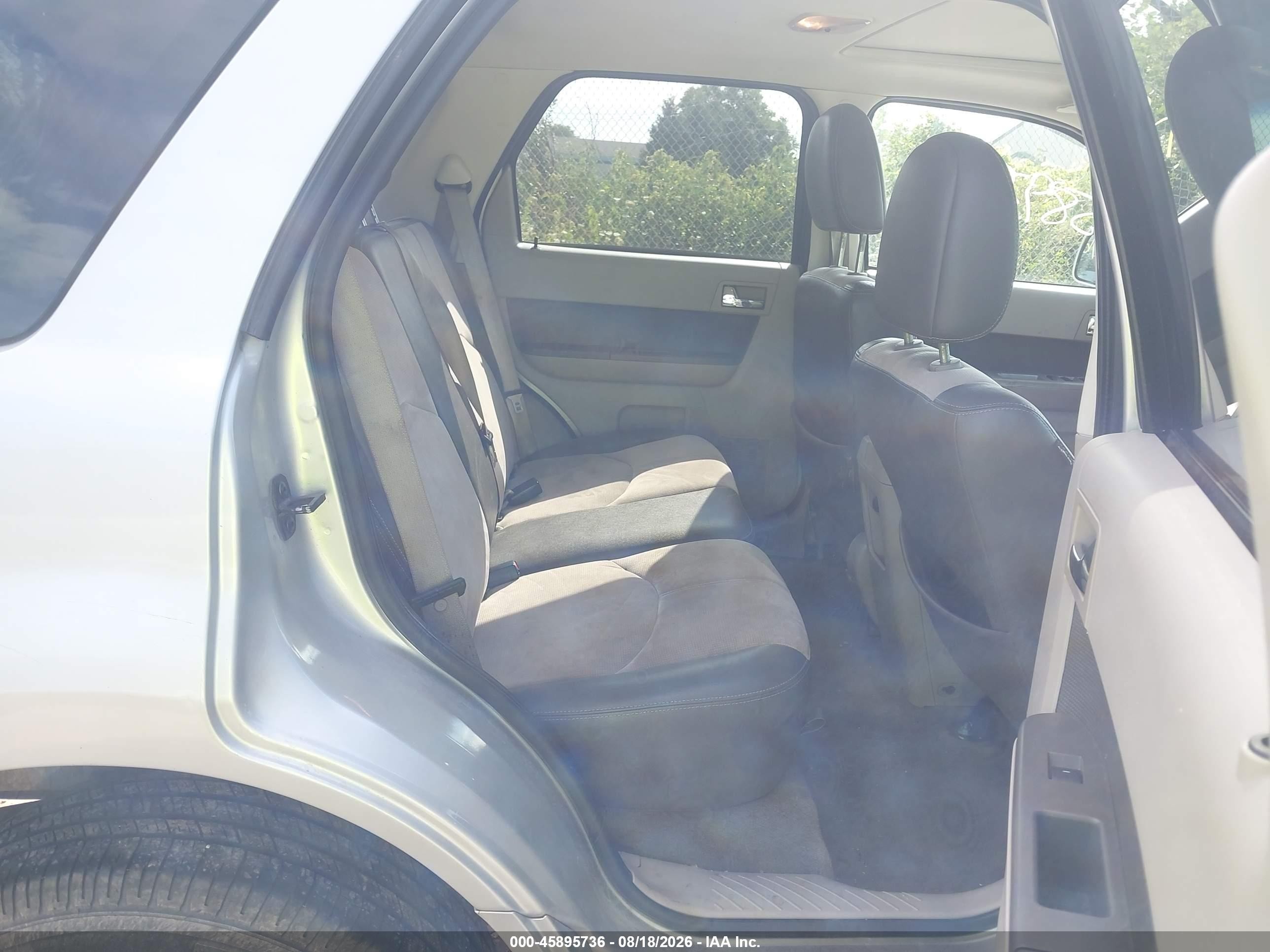 2009 Mercury Mariner Premier V6 Silver vin: 4M2CU87G79KJ04516