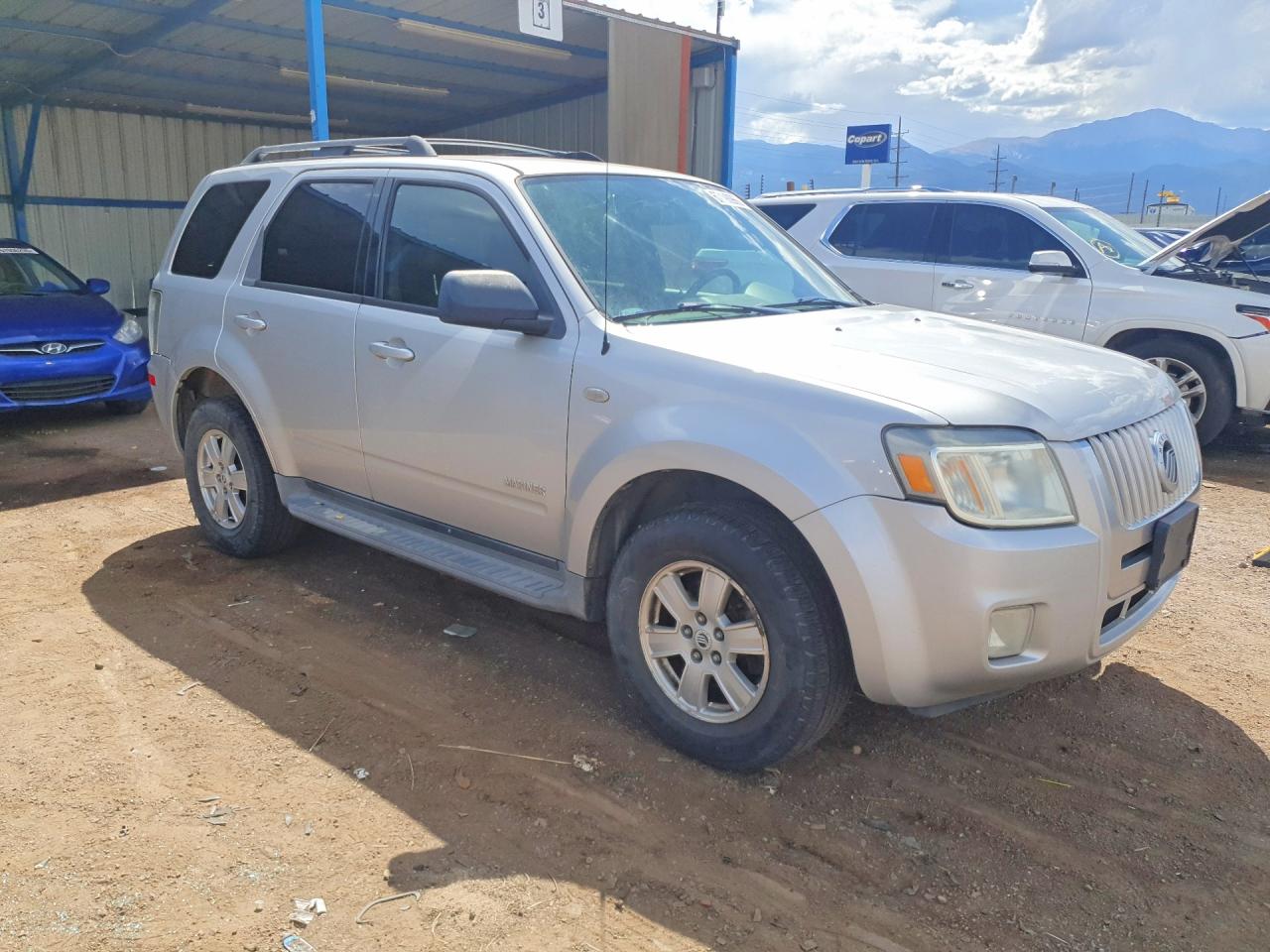 2008 Mercury Mariner Silver vin: 4M2CU91118KJ53512