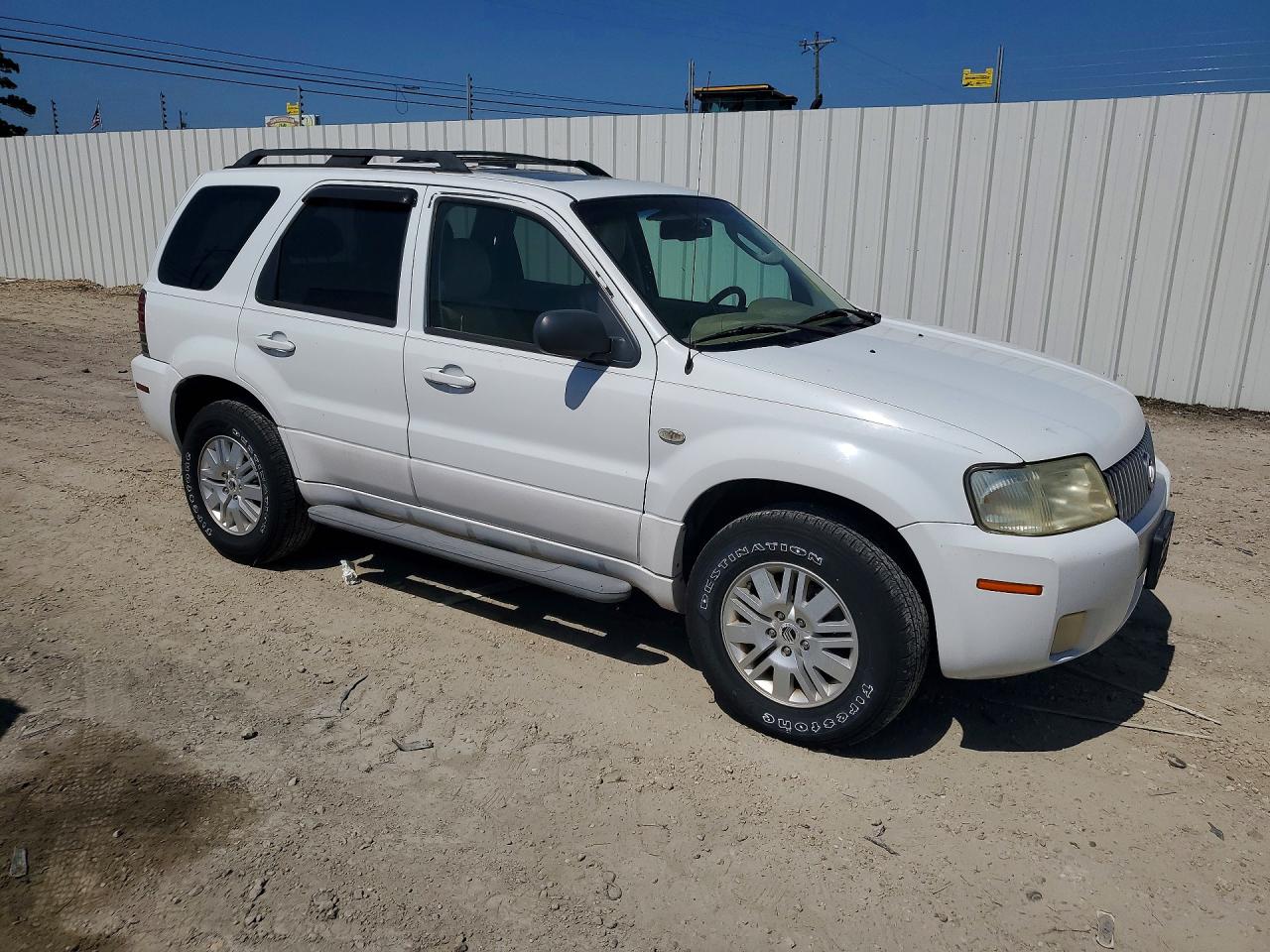2007 Mercury Mariner Luxury White vin: 4M2CU91137KJ06738