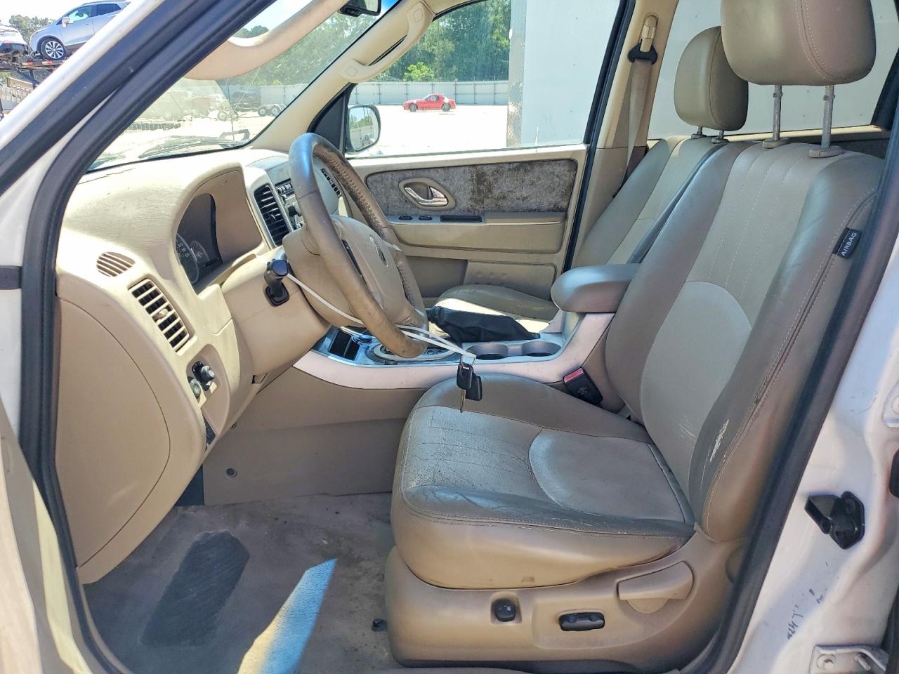 2007 Mercury Mariner Luxury White vin: 4M2CU91137KJ06738