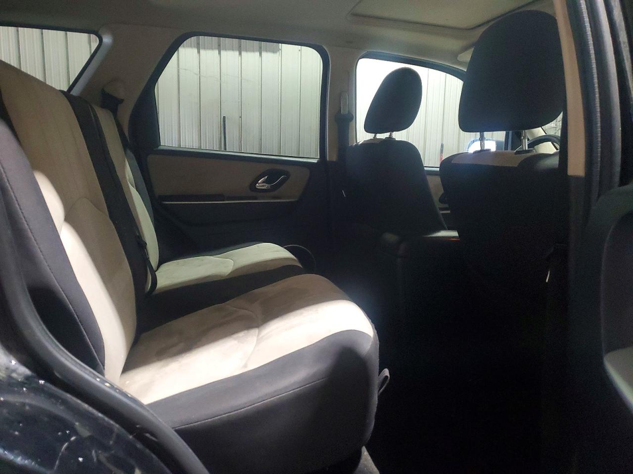 2007 Mercury Mariner Luxury Black vin: 4M2CU91137KJ13835