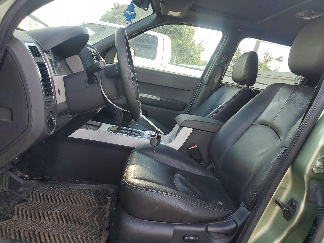 2008 Mercury Mariner Green vin: 4M2CU91138KJ02397