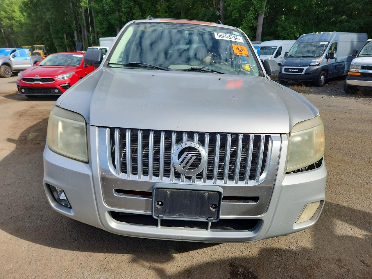 2008 Mercury Mariner Silver vin: 4M2CU911X8KJ09413