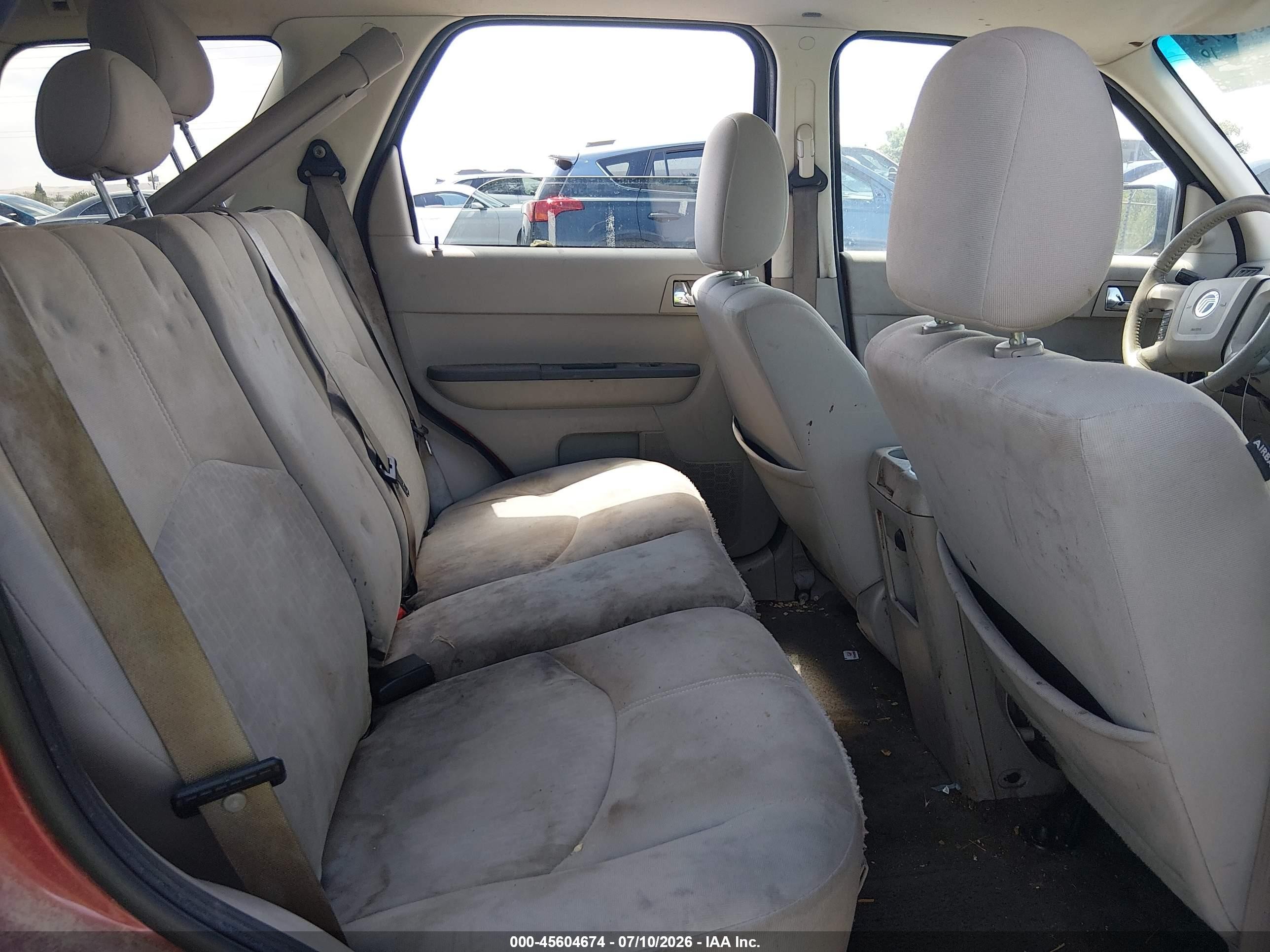 2008 Mercury Mariner V6 Красный vin: 4M2CU911X8KJ20248