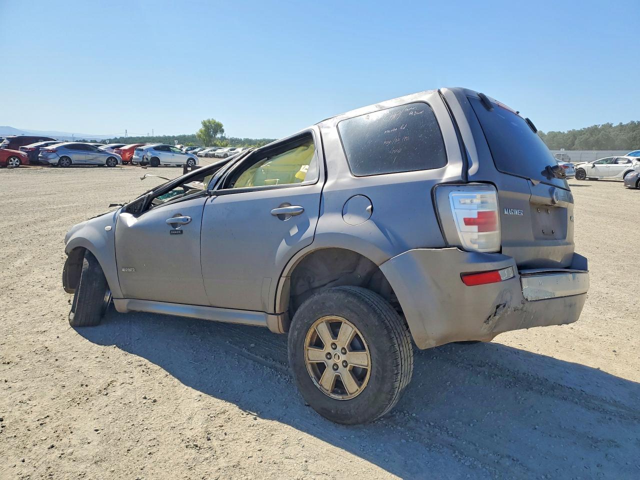 2008 Mercury Mariner Silver vin: 4M2CU911X8KJ51967