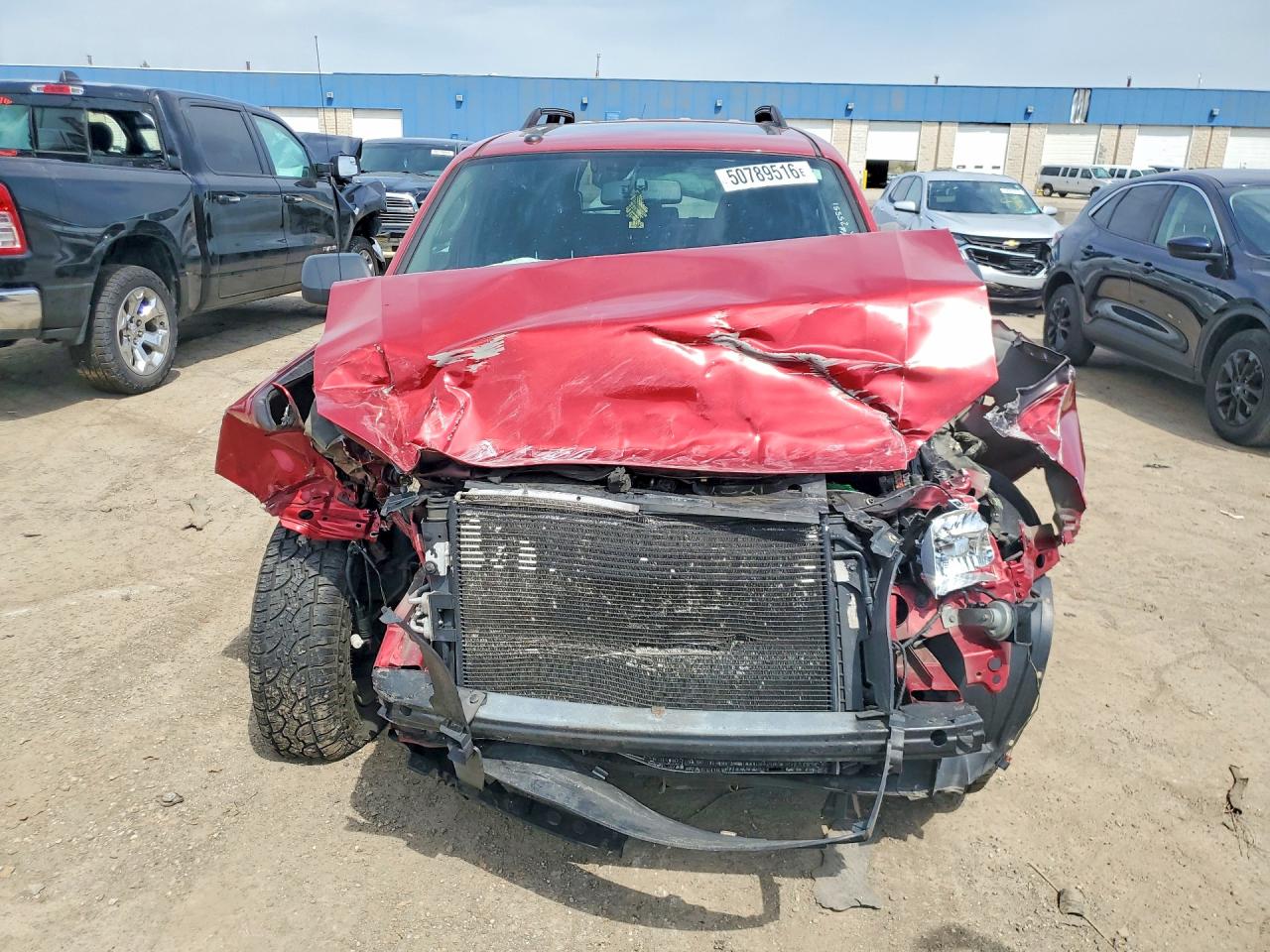 2009 Mercury Mariner Red vin: 4M2CU91G49KJ02477