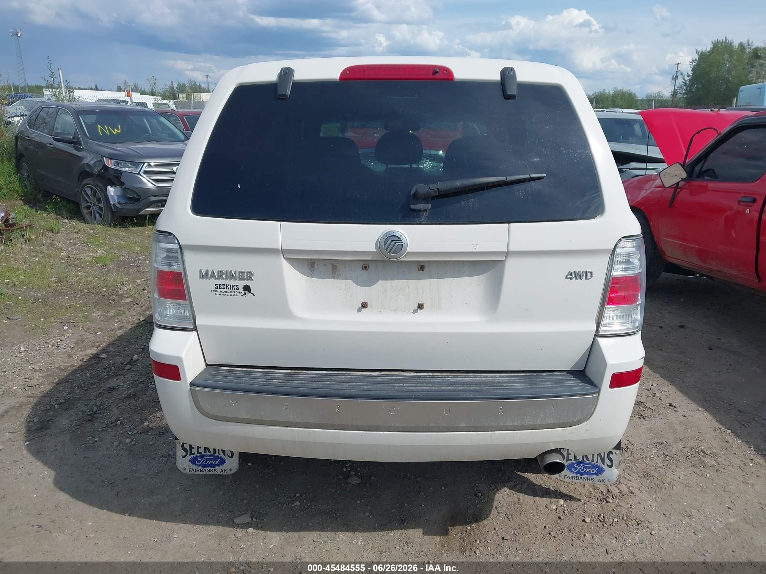 2009 Mercury Mariner V6 White vin: 4M2CU91G79KJ02229