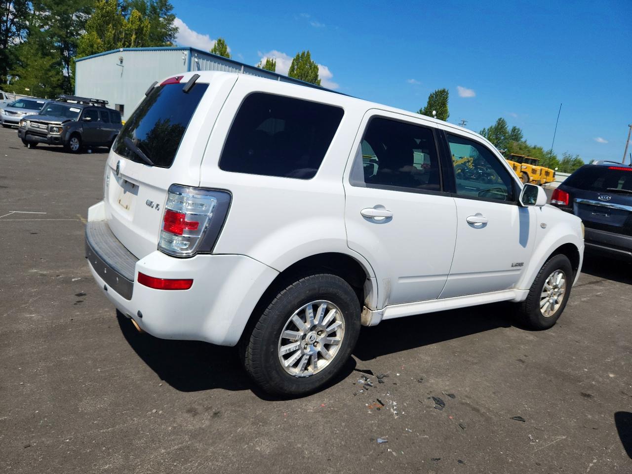 2008 Mercury Mariner Premier White vin: 4M2CU97108KJ11985