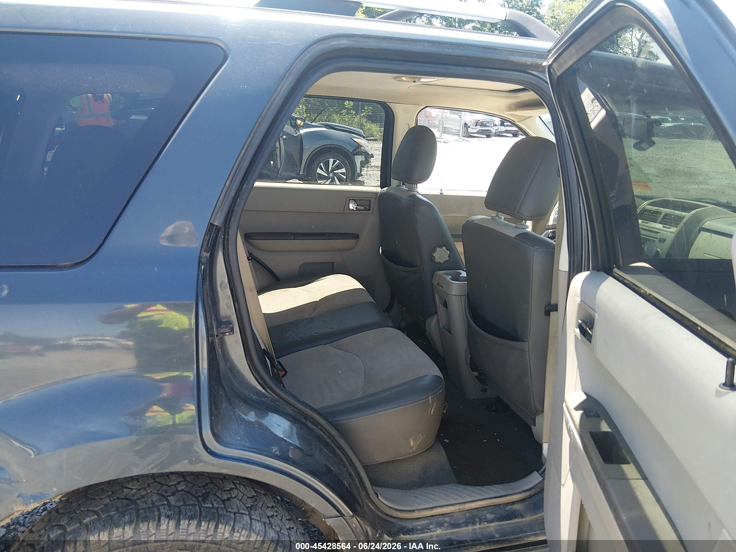 2008 Mercury Mariner Premier Pewter vin: 4M2CU97128KJ31154
