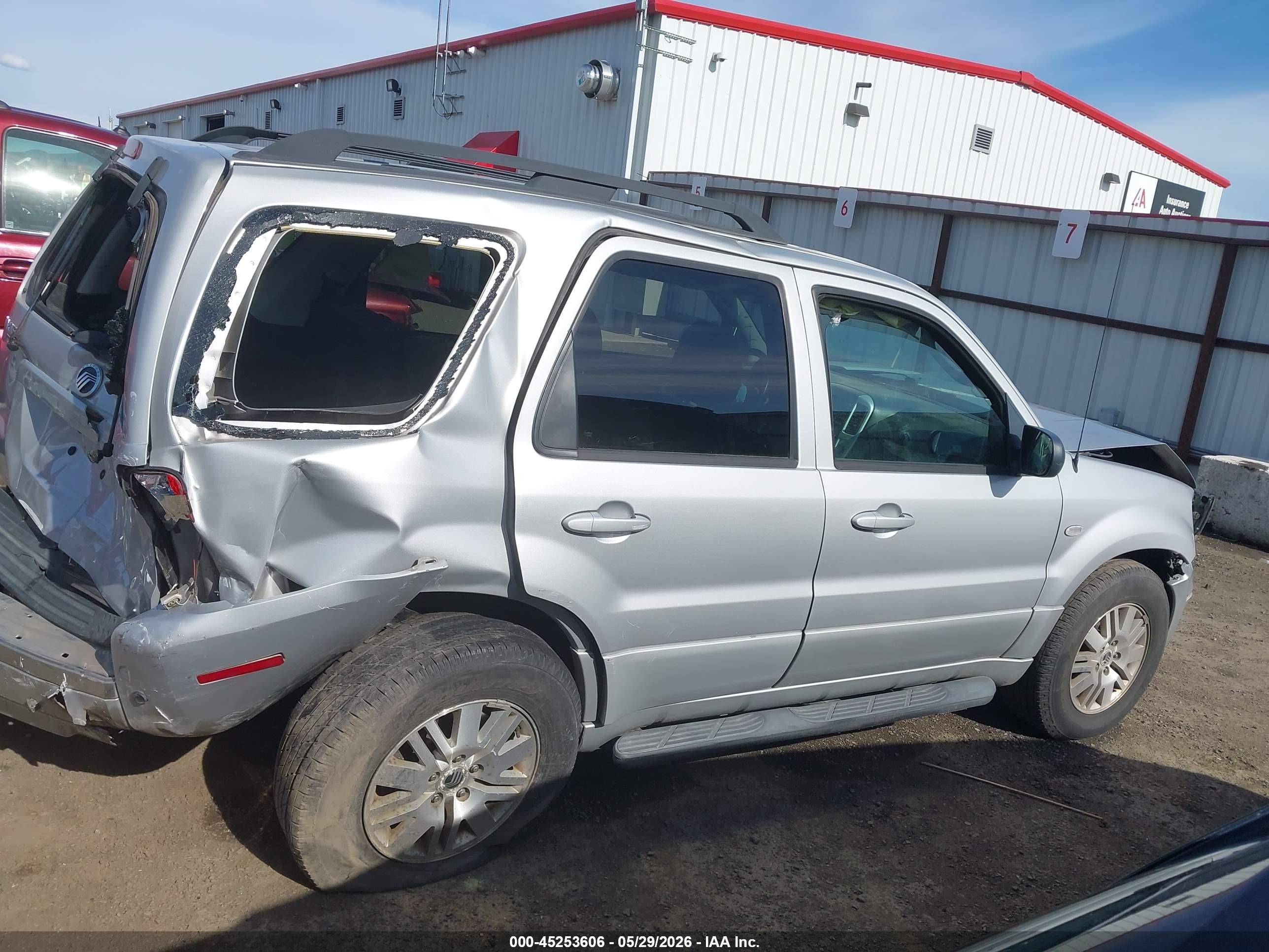 2007 Mercury Mariner Premier Silver vin: 4M2CU97137KJ14457