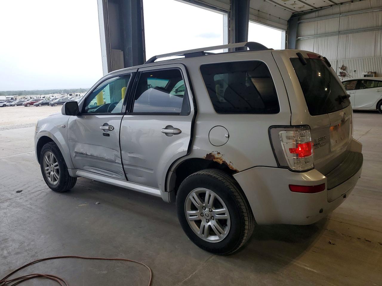 2008 Mercury Mariner Premier Silver vin: 4M2CU97138KJ42700