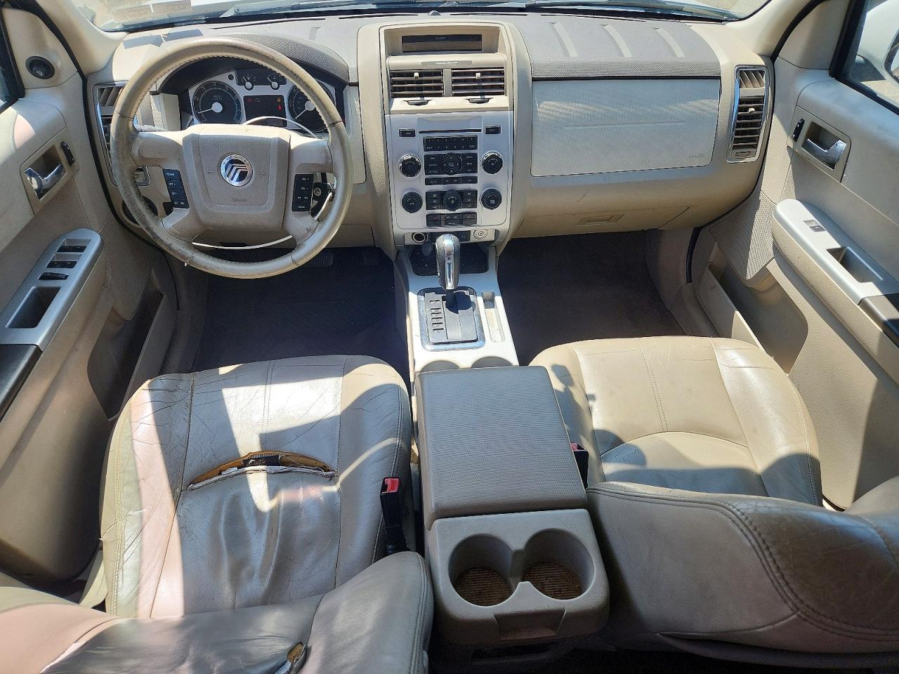 2008 Mercury Mariner Premier White vin: 4M2CU97148KJ52040