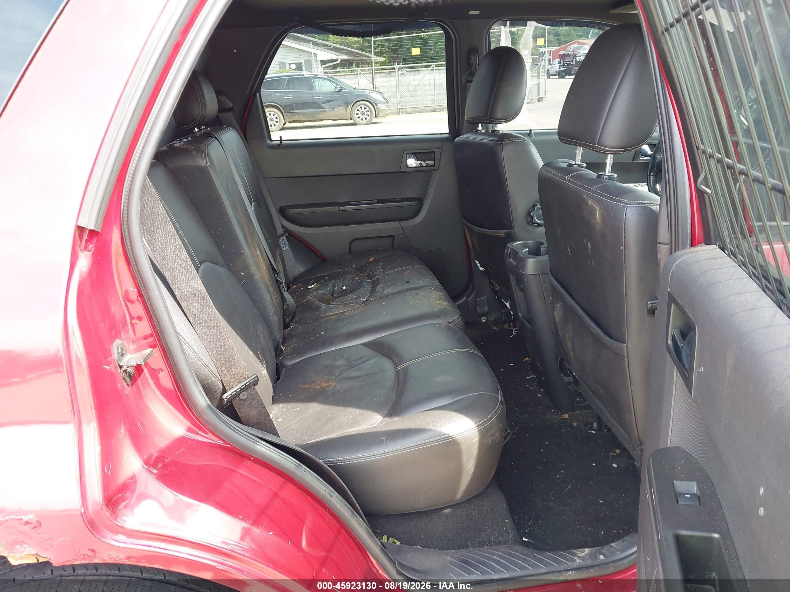 2008 Mercury Mariner Premier Red vin: 4M2CU97158KJ10606