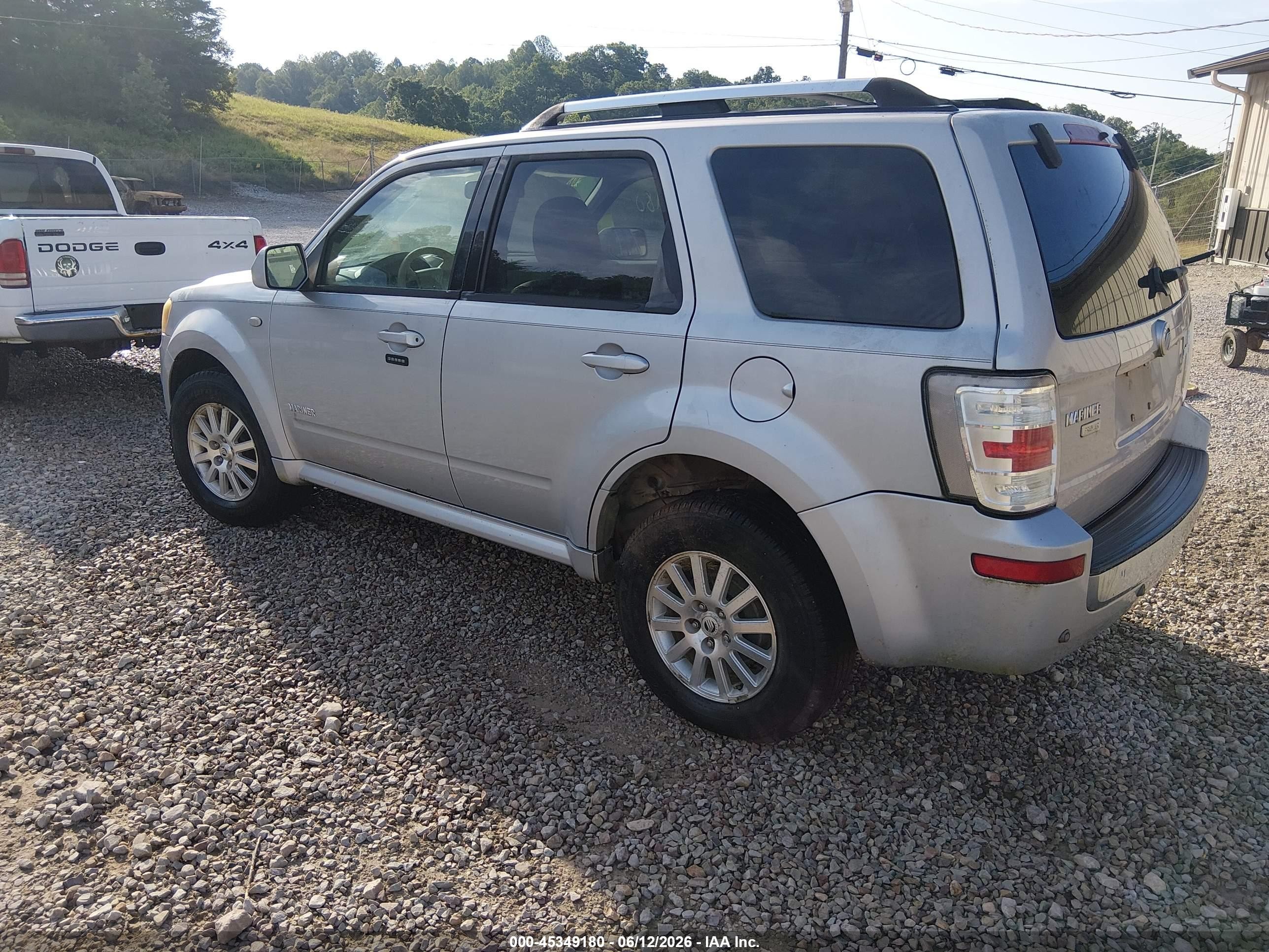 2008 Mercury Mariner Premier Silver vin: 4M2CU97158KJ32699