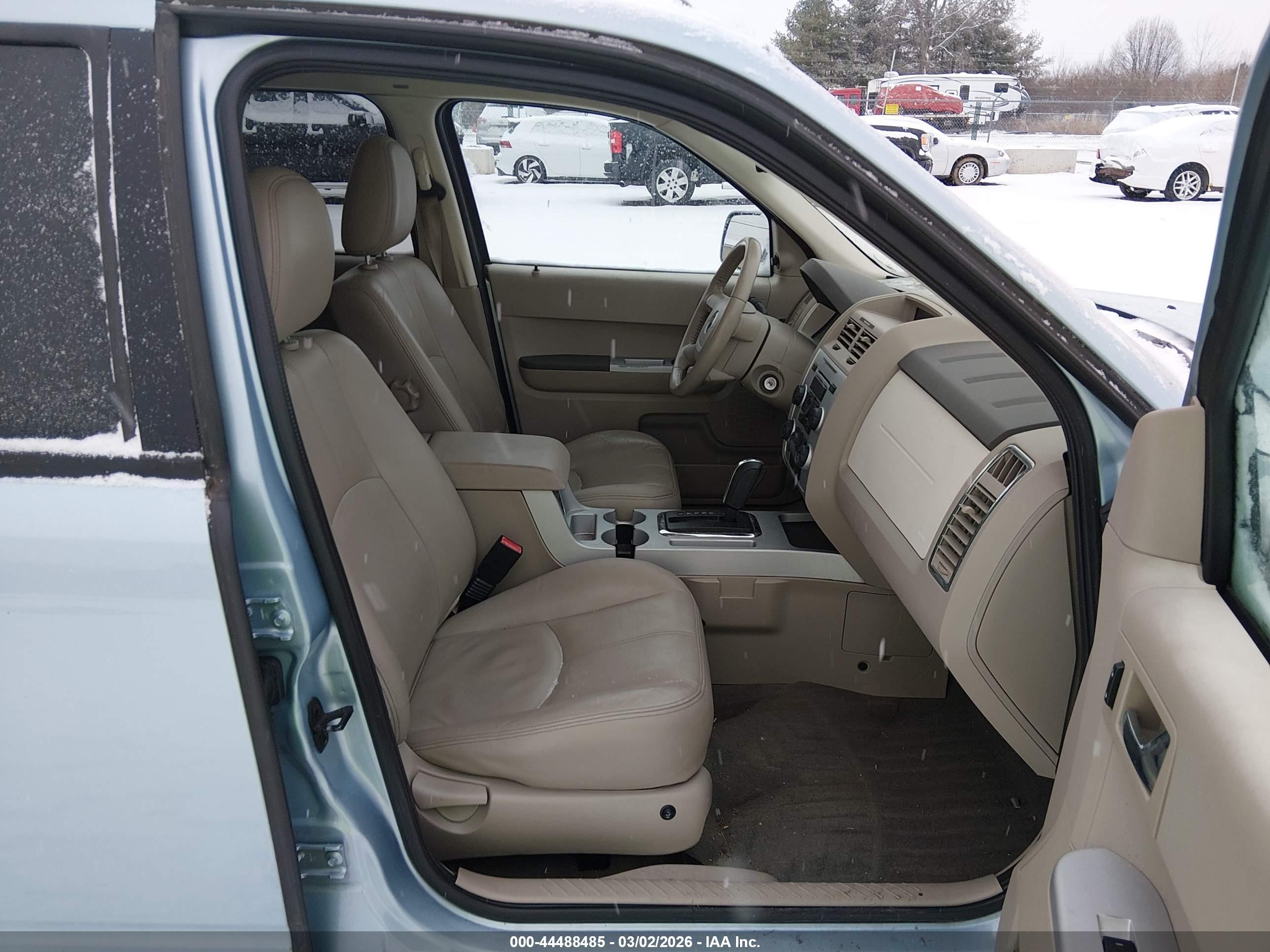 2008 Mercury Mariner Premier Blue vin: 4M2CU97168KJ06077