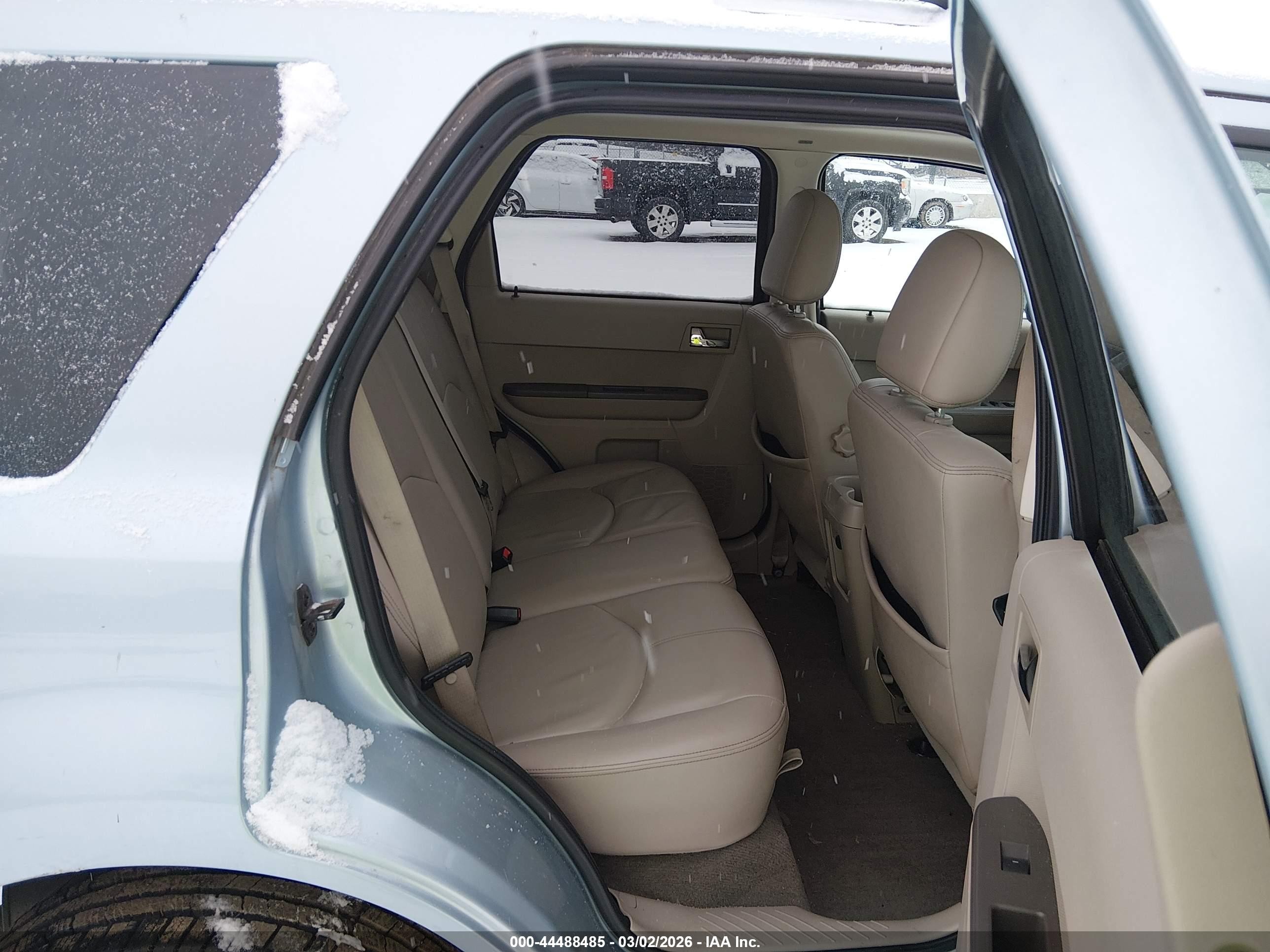 2008 Mercury Mariner Premier Blue vin: 4M2CU97168KJ06077