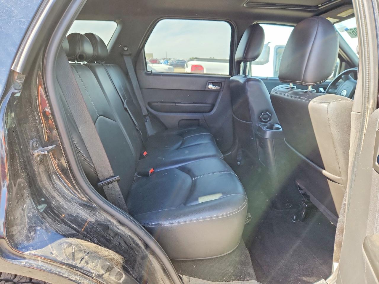 2008 Mercury Mariner Premier Черный vin: 4M2CU97168KJ54338