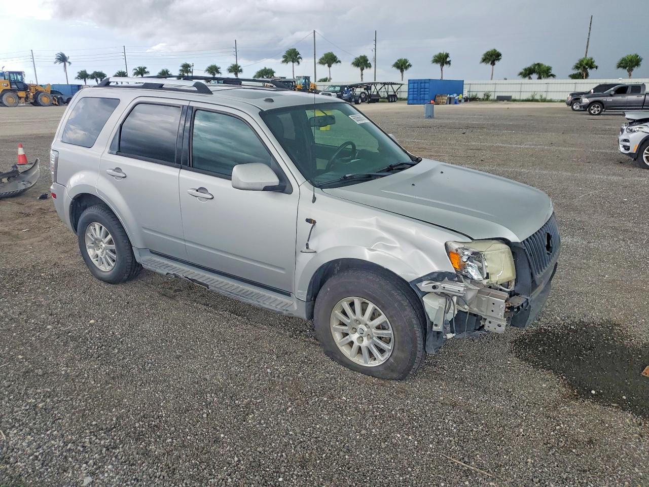 2009 Mercury Mariner Premier Silver vin: 4M2CU97719KJ16909