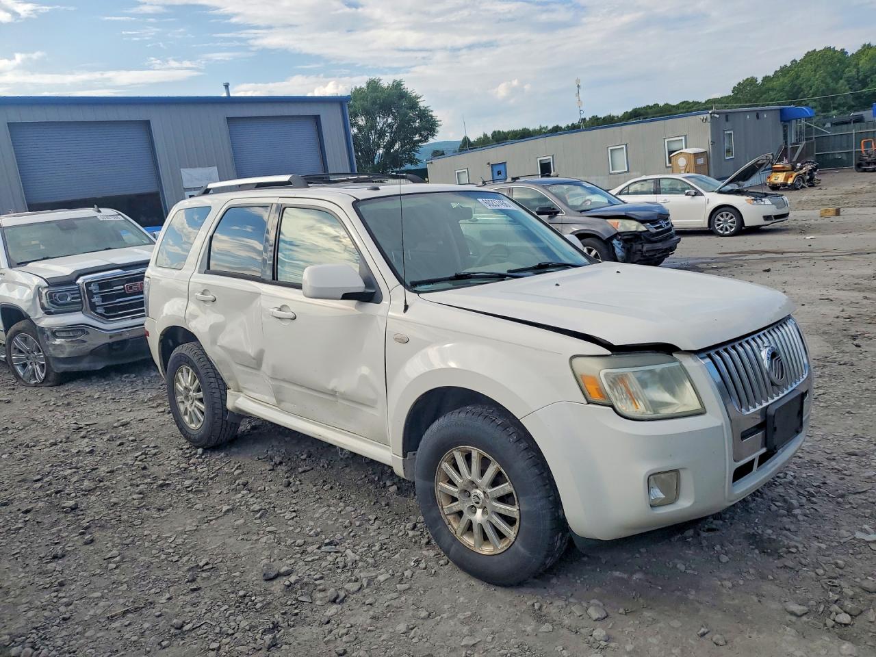 2009 Mercury Mariner Premier White vin: 4M2CU977X9KJ12518