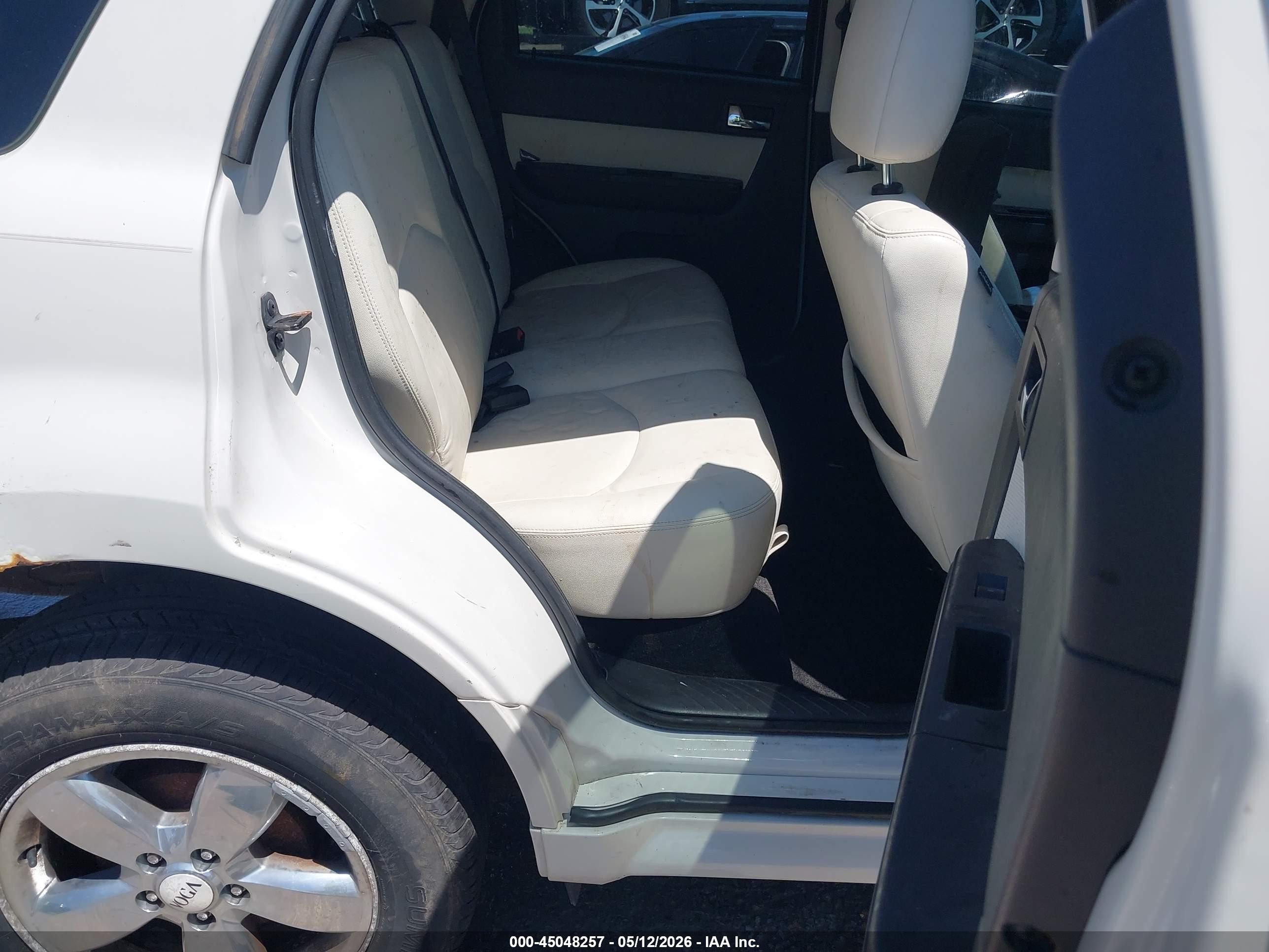 2009 Mercury Mariner Premier V6 White vin: 4M2CU97G19KJ00242