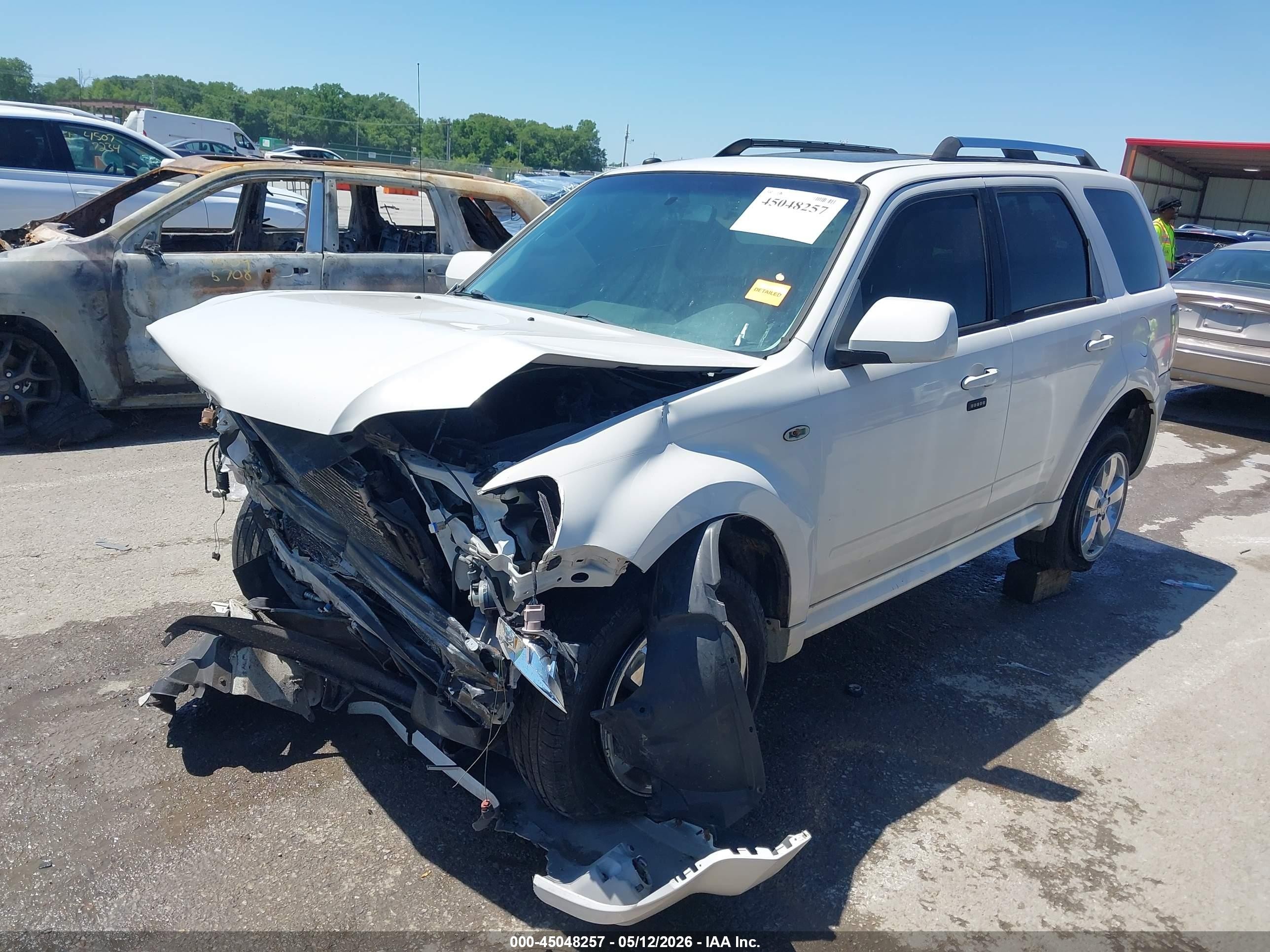 2009 Mercury Mariner Premier V6 White vin: 4M2CU97G19KJ00242