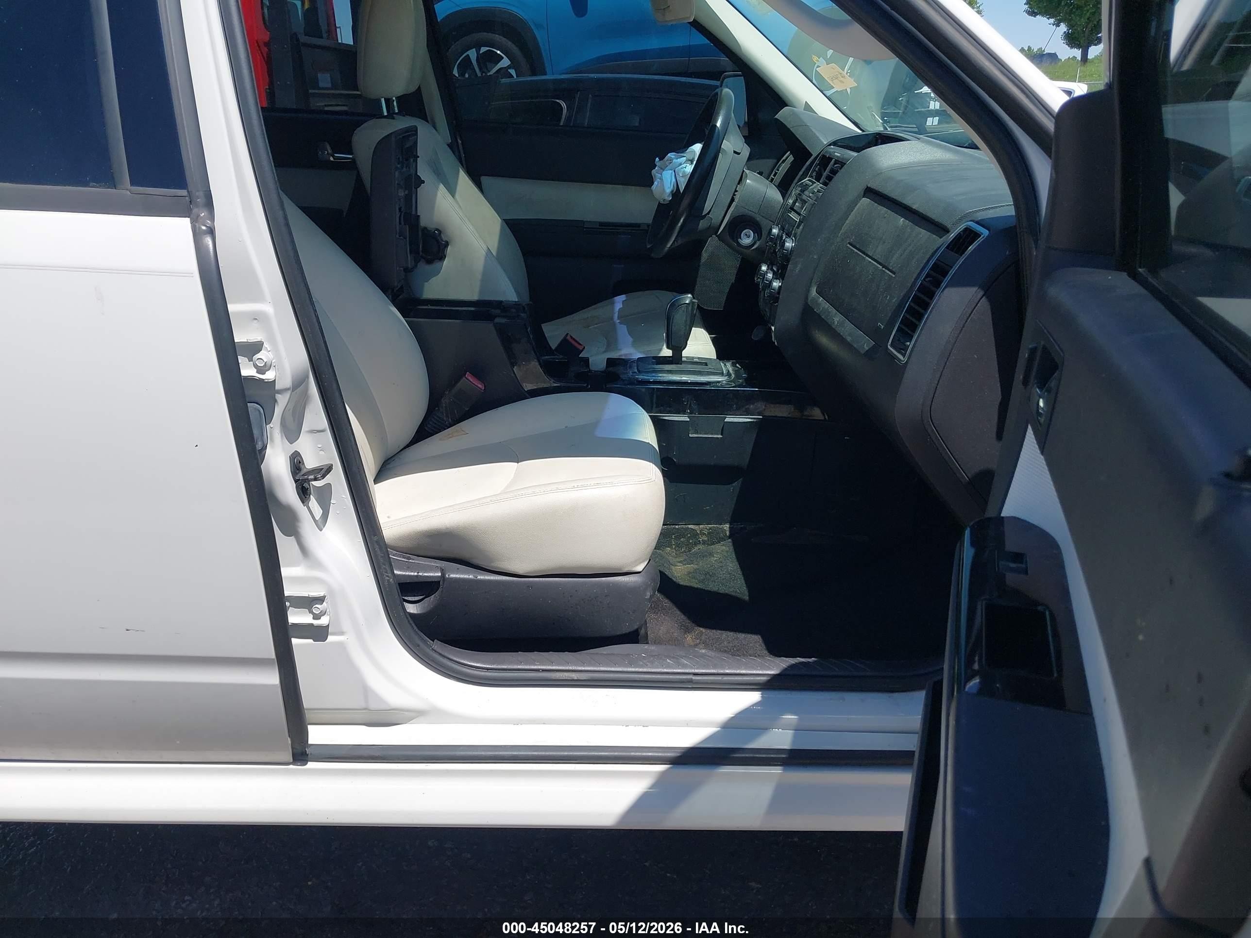 2009 Mercury Mariner Premier V6 White vin: 4M2CU97G19KJ00242
