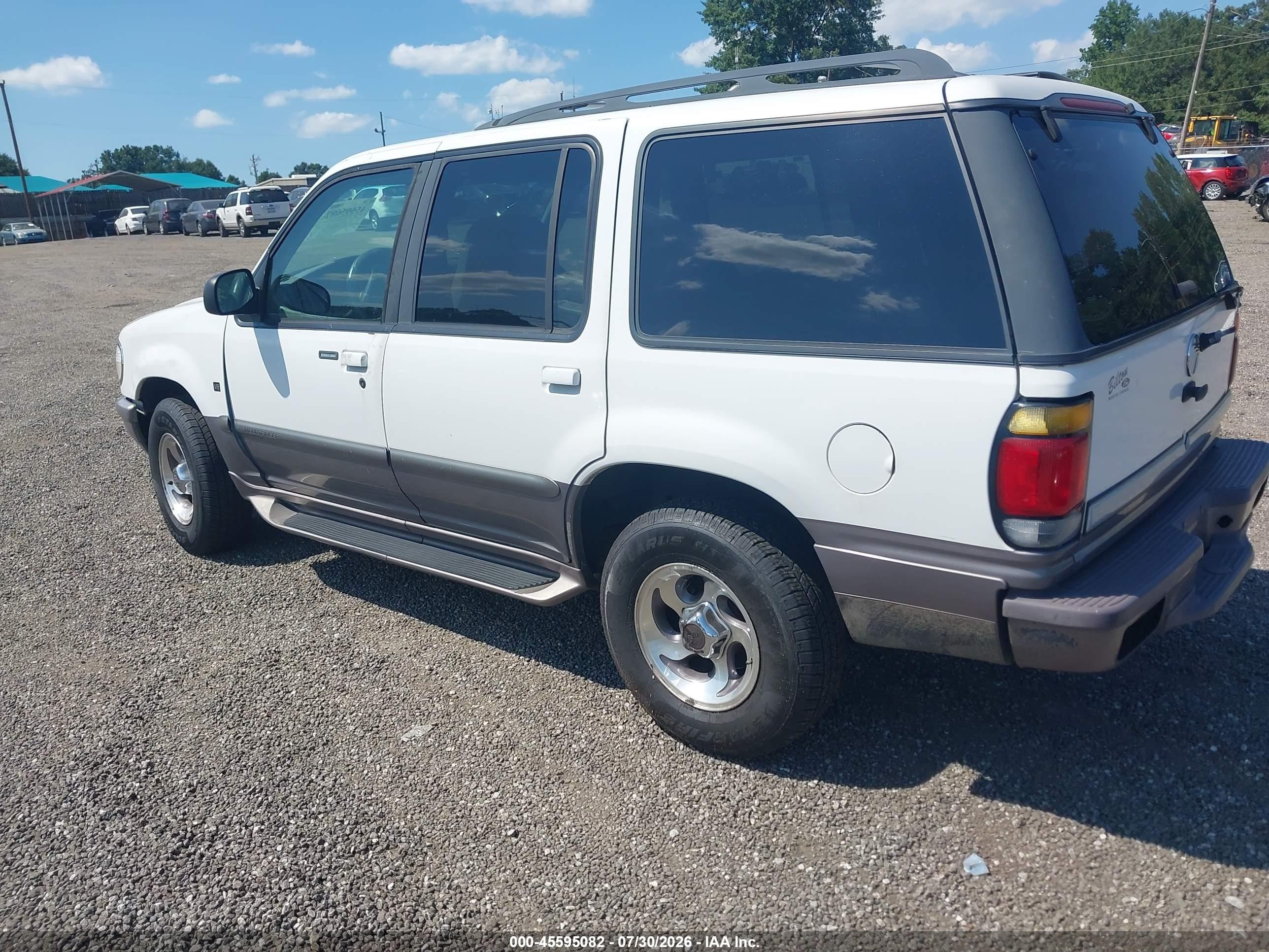 1997 Mercury Mountaineer   White vin: 4M2DU52P3VUJ54421