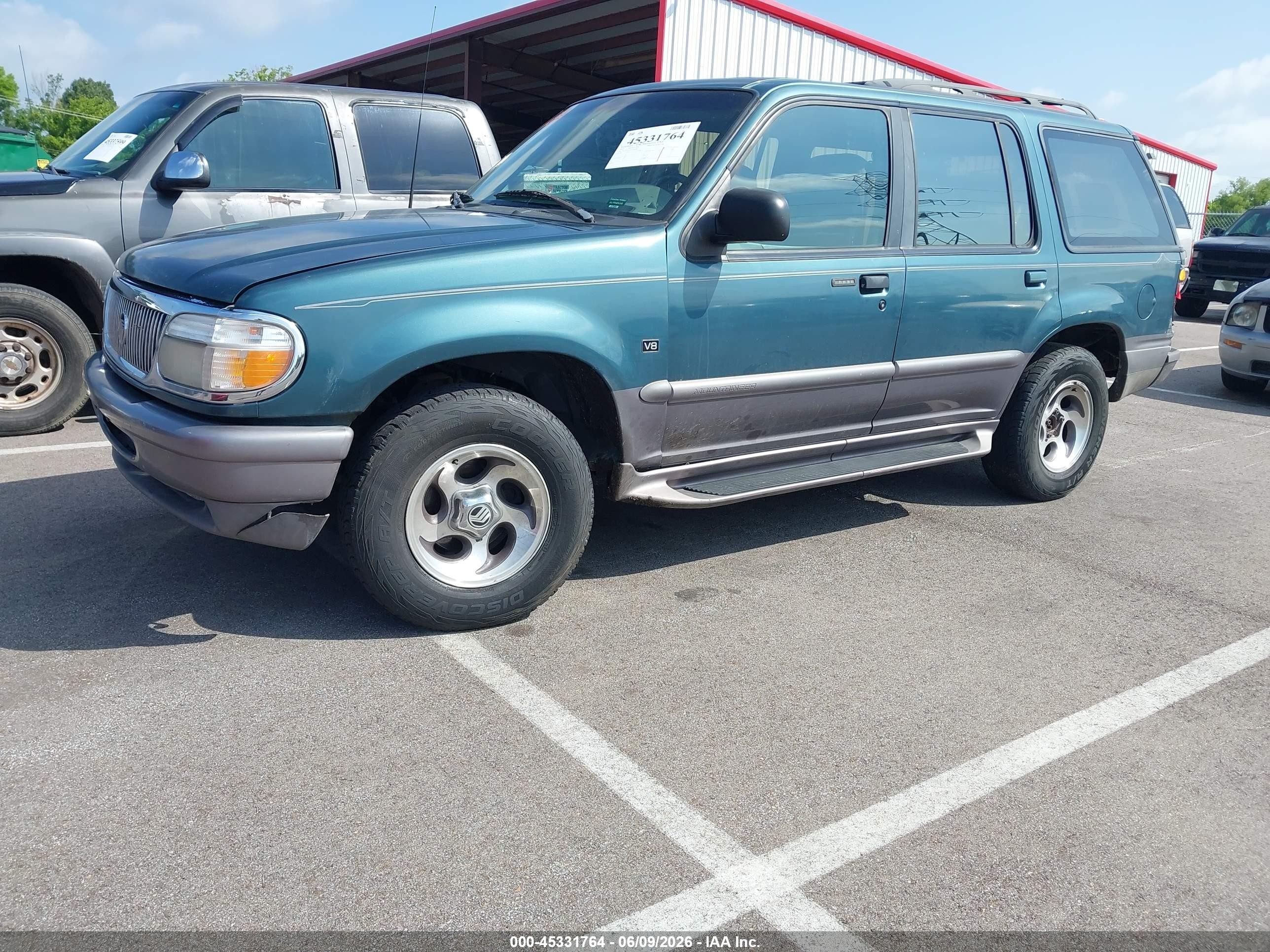 1997 Mercury Mountaineer   Green vin: 4M2DU52P5VUJ36468