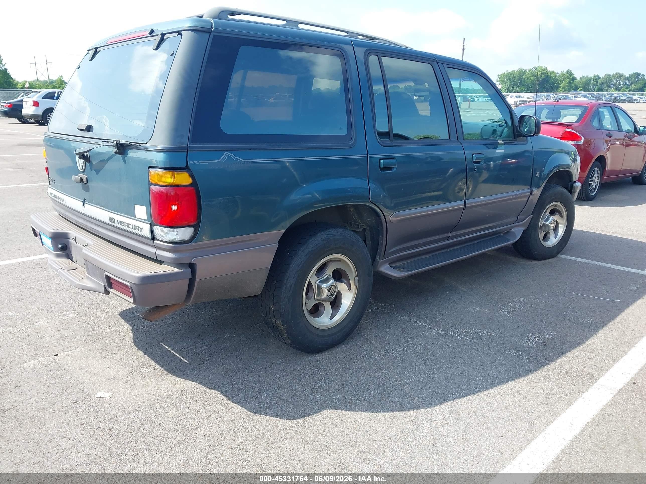 1997 Mercury Mountaineer   Green vin: 4M2DU52P5VUJ36468