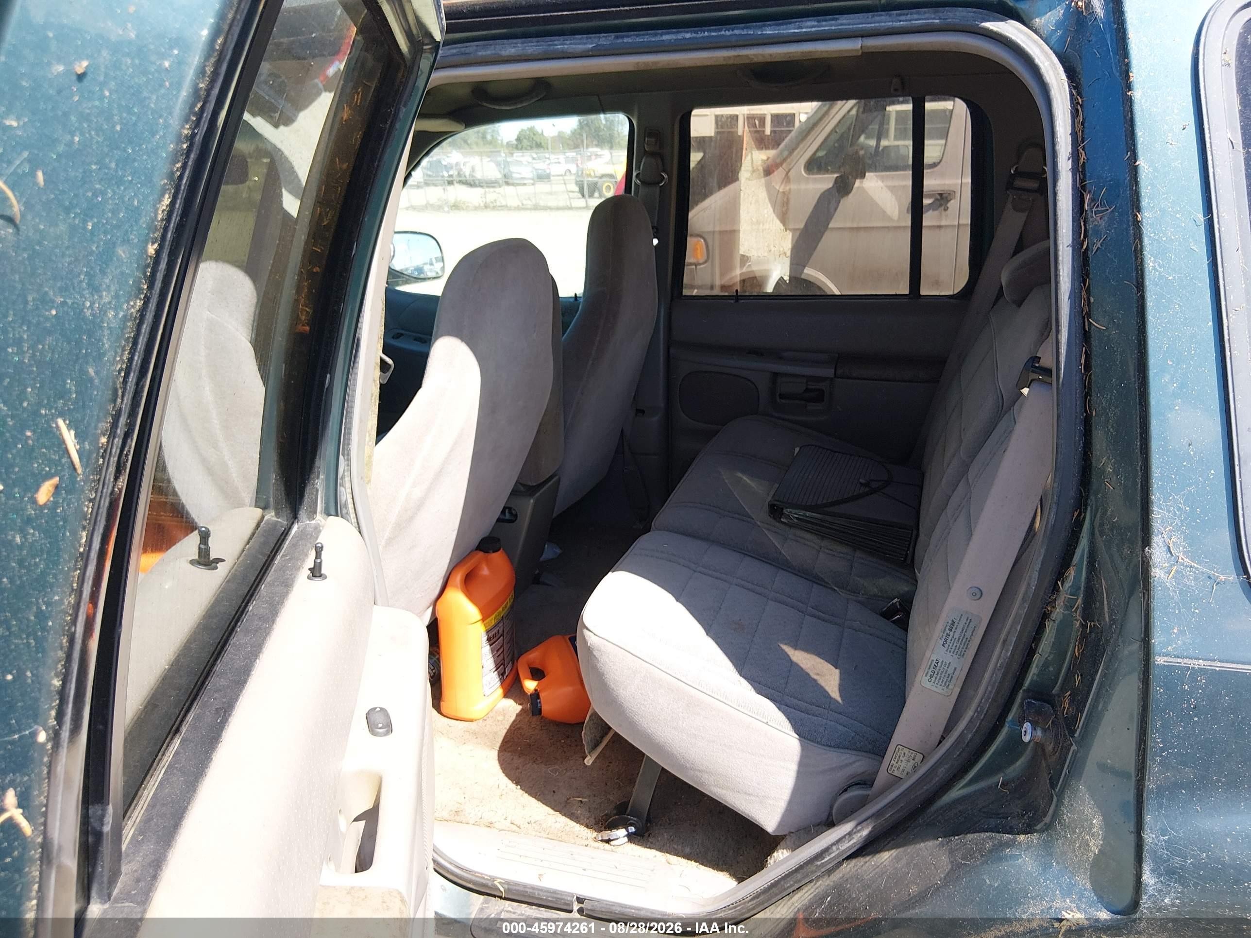 1997 Mercury Mountaineer   Green vin: 4M2DU55P0VUJ09979