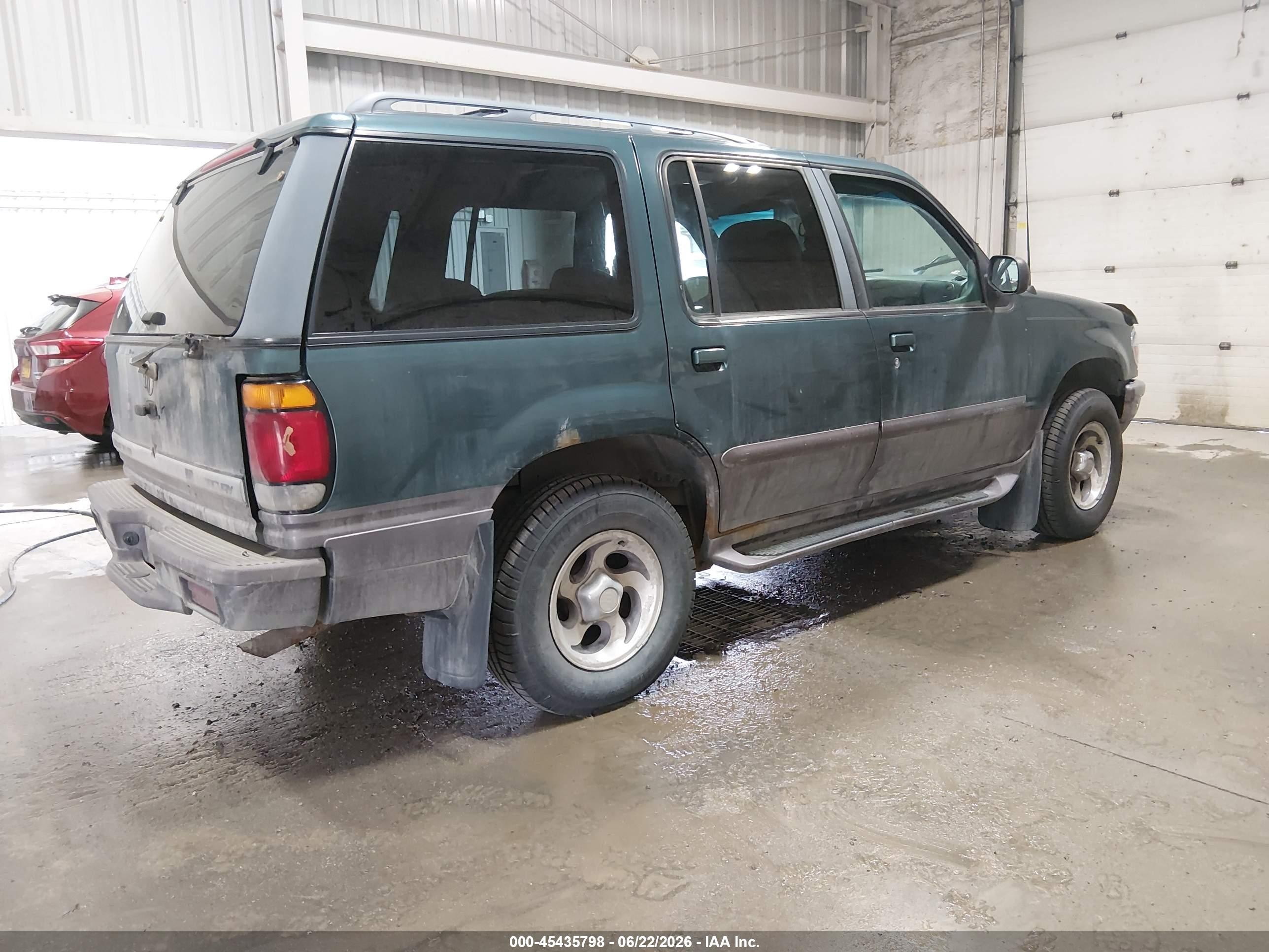 1997 Mercury Mountaineer   Темно-бордовый vin: 4M2DU55P1VUJ63341