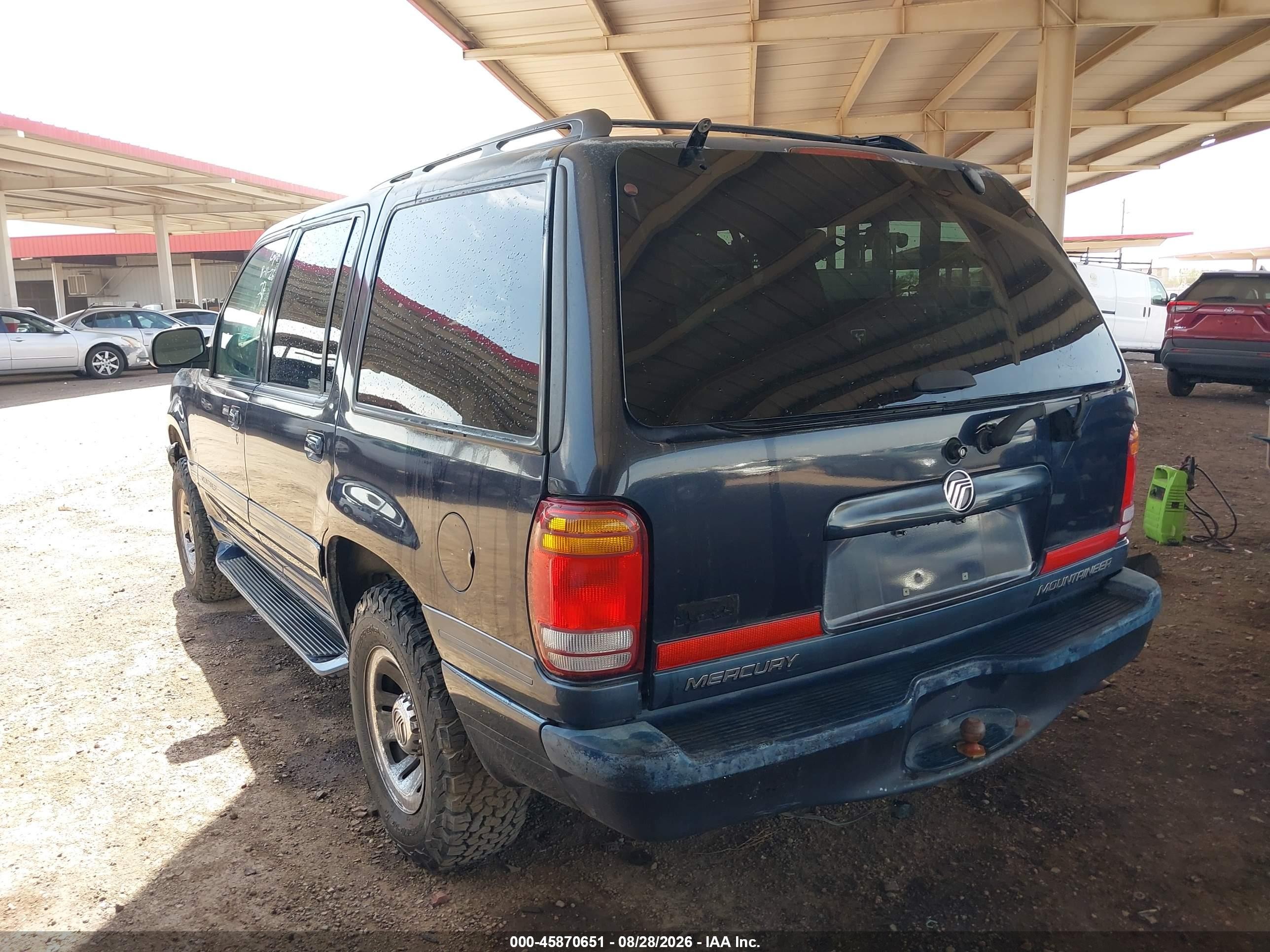 1999 Mercury Mountaineer Black vin: 4M2DU55P1XUJ24249