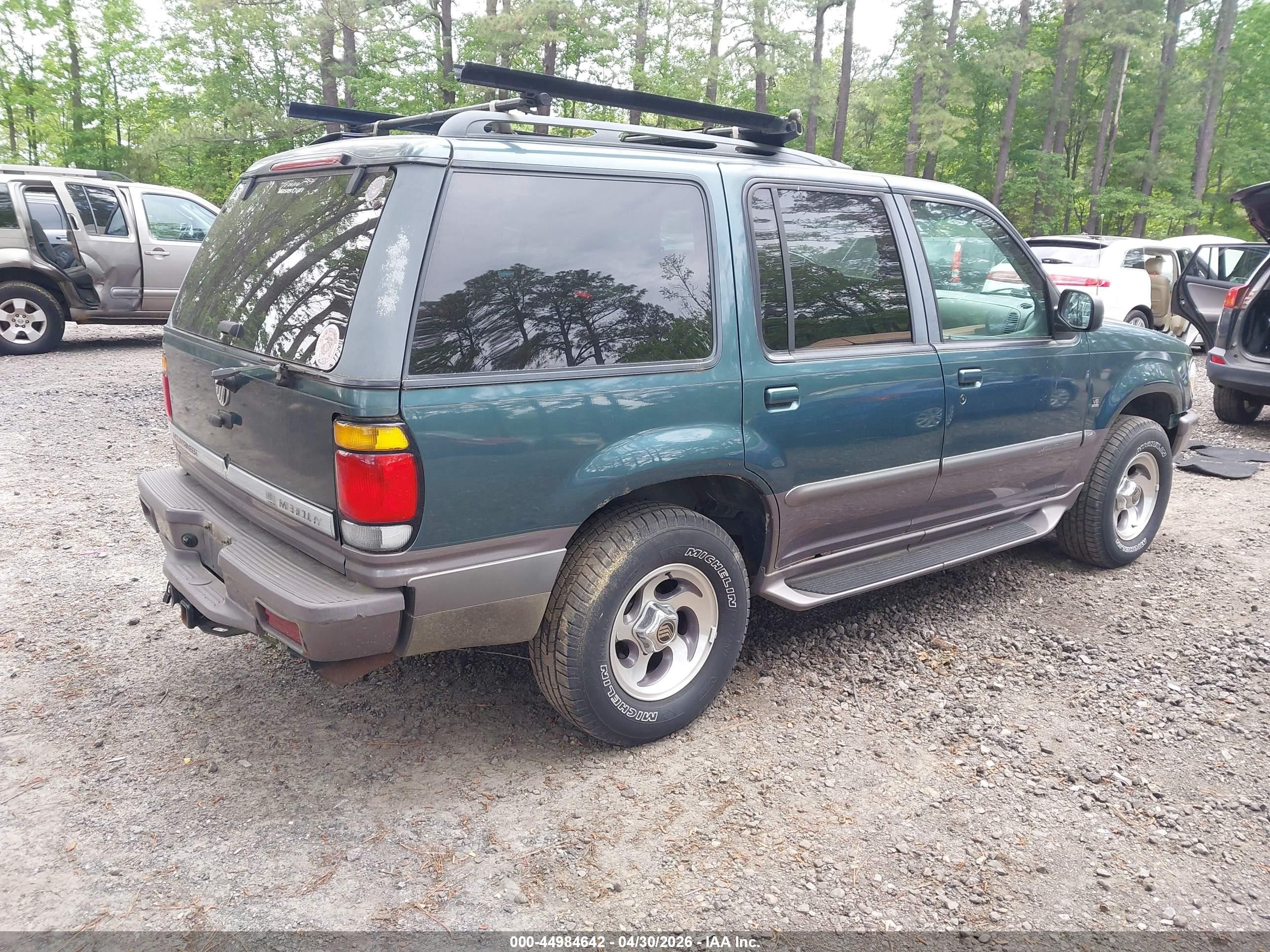 1997 Mercury Mountaineer   Green vin: 4M2DU55P2VUJ58536