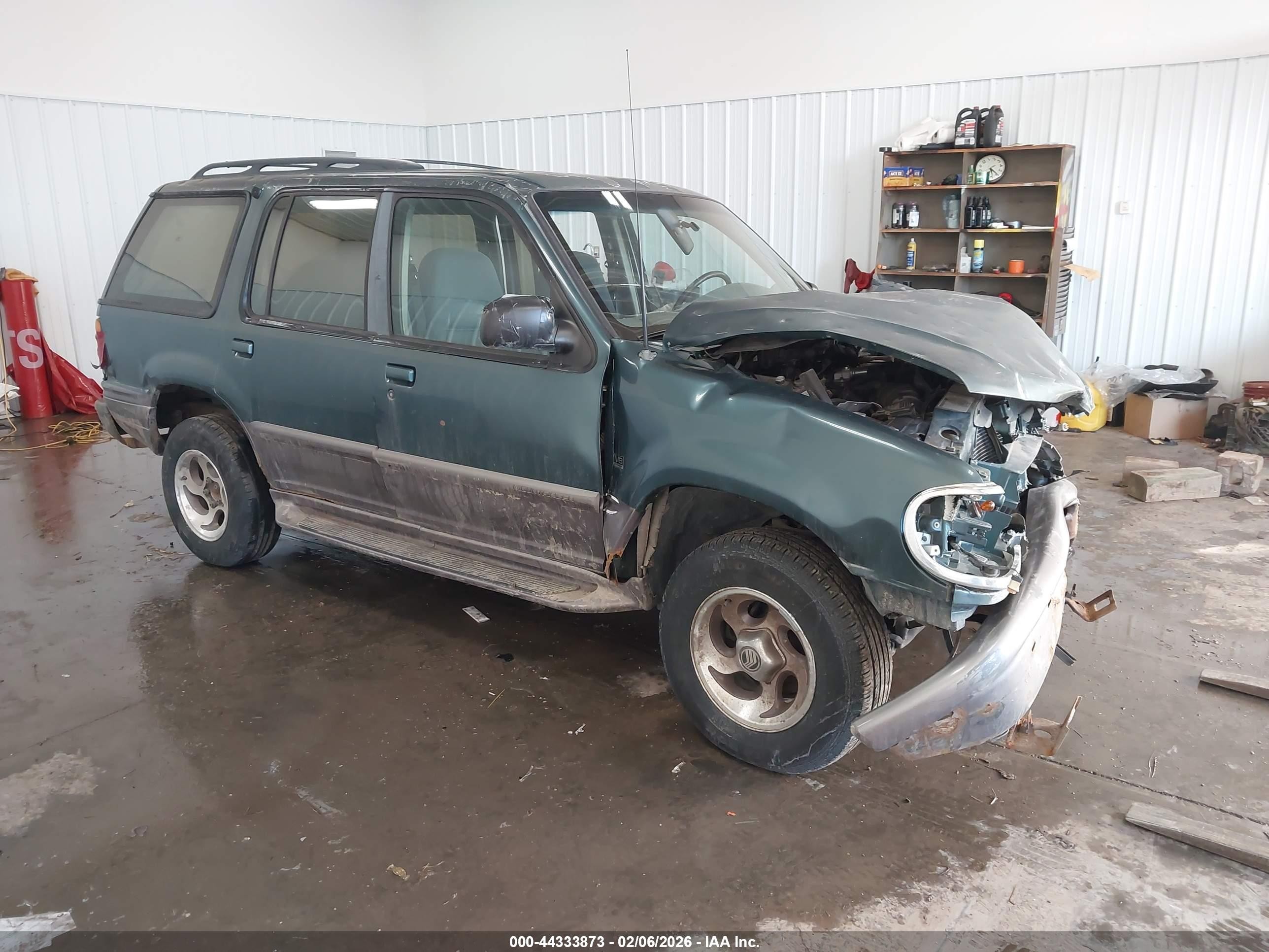 4M2DU55P3VUJ33077