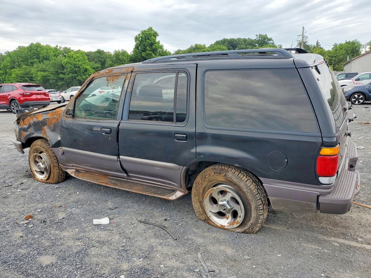 1997 Mercury Mountaineer Black vin: 4M2DU55P3VUJ66323