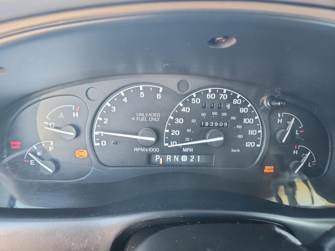1997 Mercury Mountaineer Two Tone vin: 4M2DU55P6VUJ10005