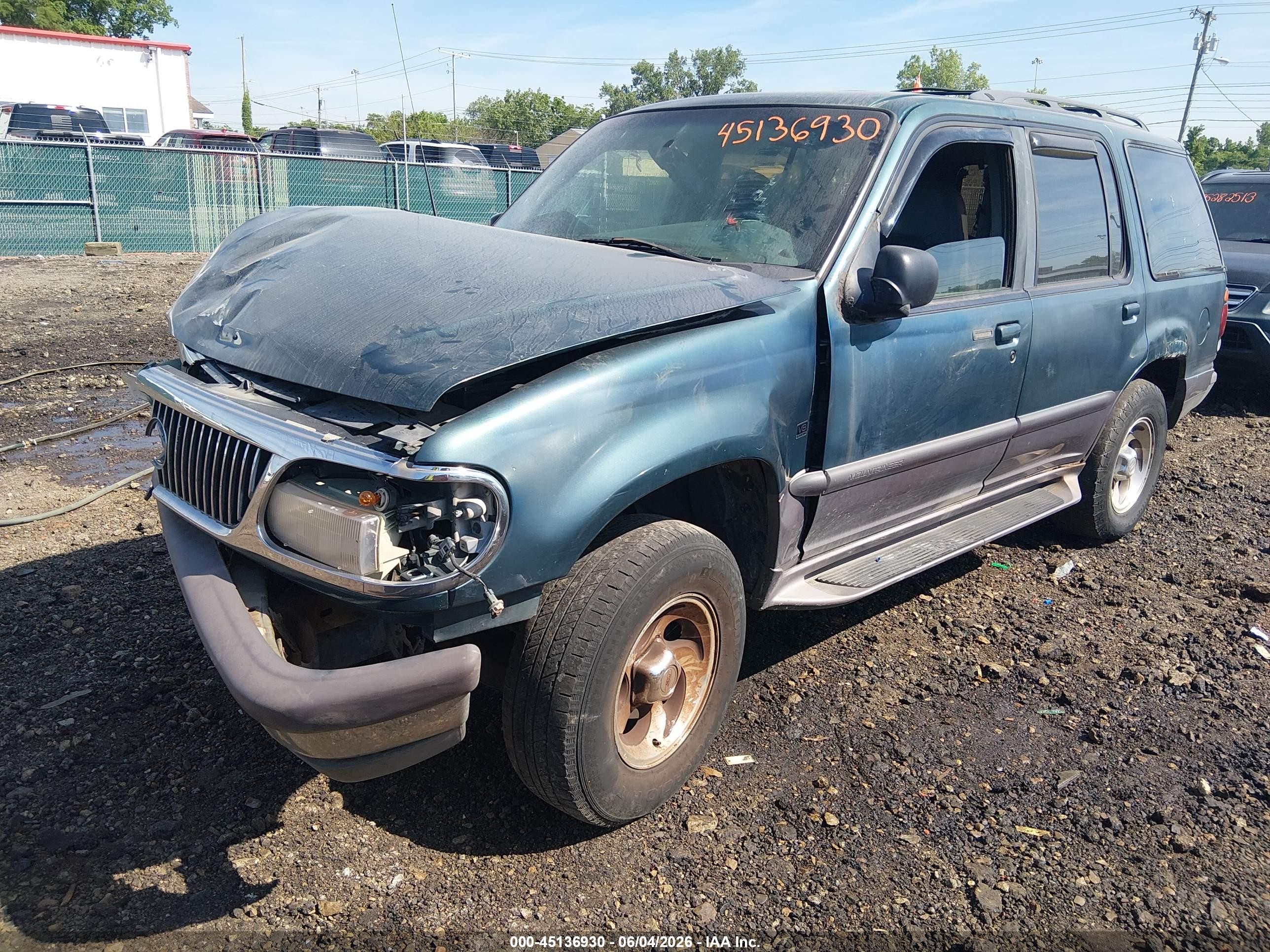 1997 Mercury Mountaineer   Green vin: 4M2DU55P7VUJ06304