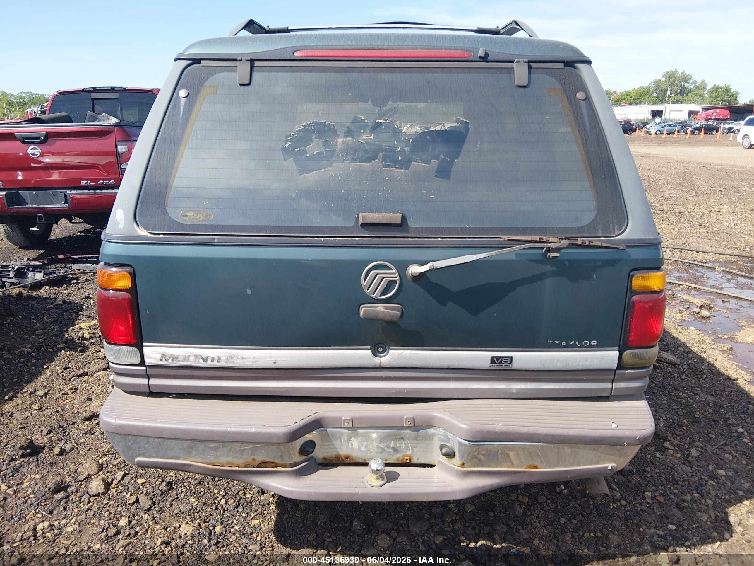 1997 Mercury Mountaineer   Green vin: 4M2DU55P7VUJ06304