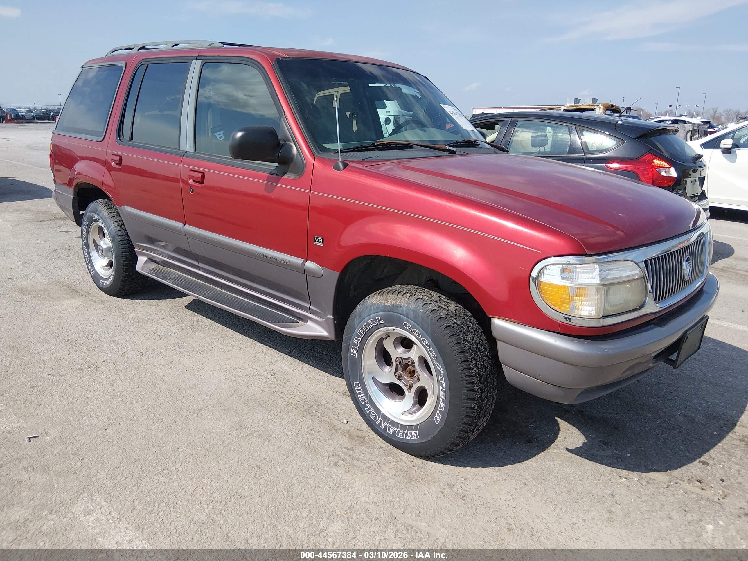 4M2DU55P7VUJ22020