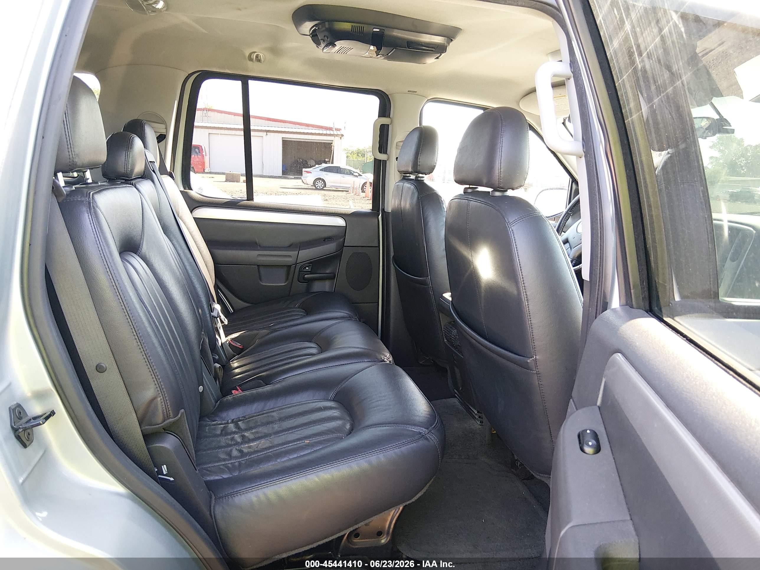 2005 Mercury Mountaineer   Light Blue vin: 4M2DU66K85UJ03033