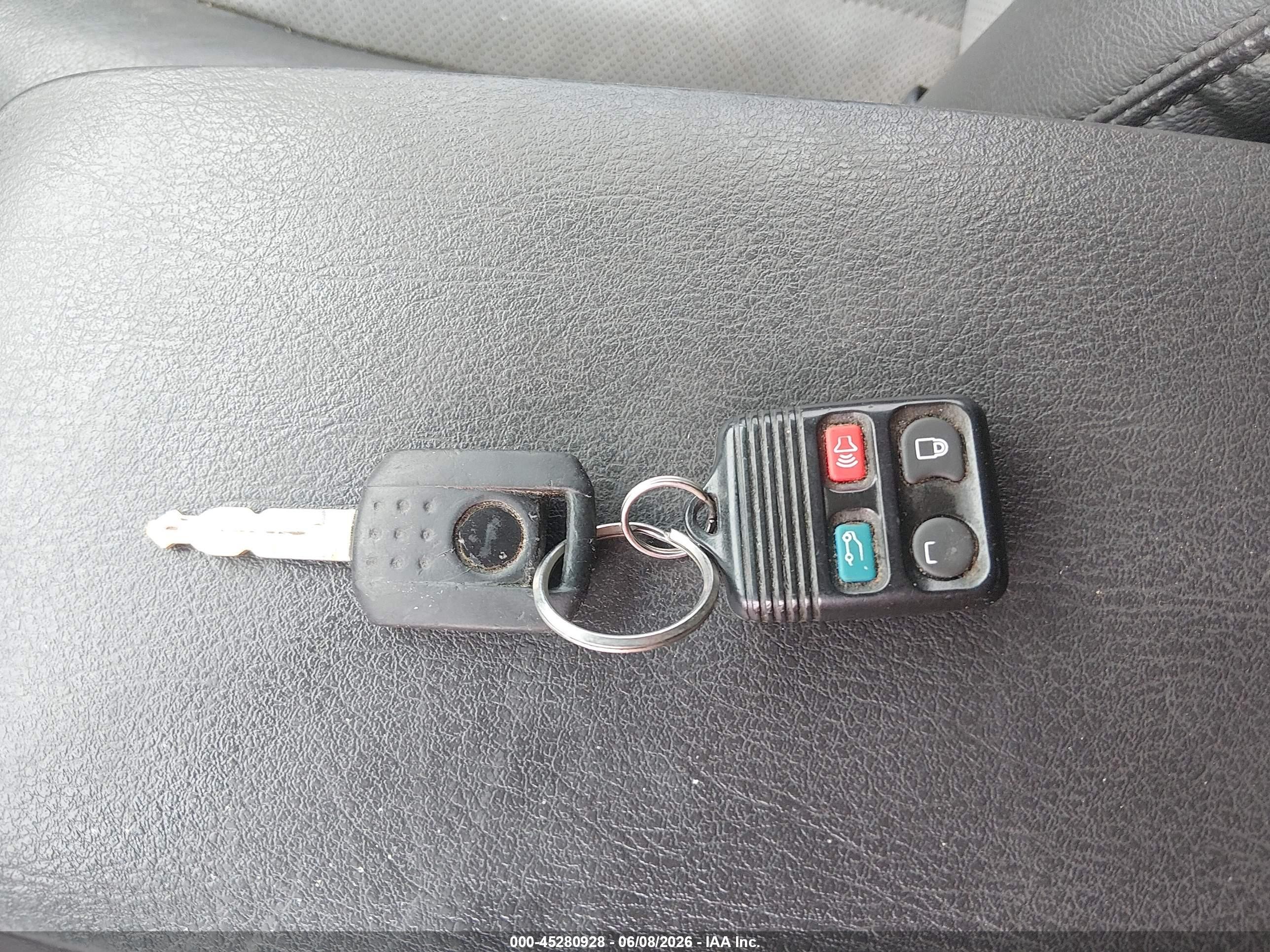2005 Mercury Mountaineer   Gray vin: 4M2DU86K55ZJ04686