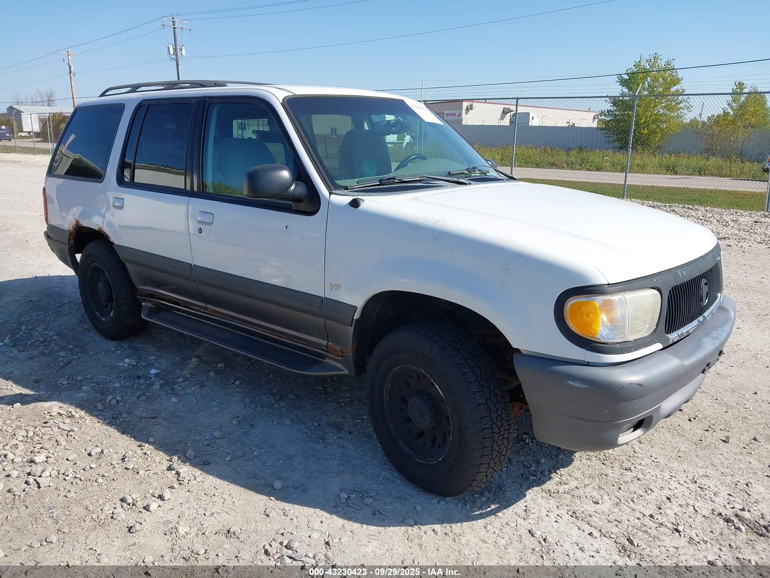 4M2DU86P2YUJ18798