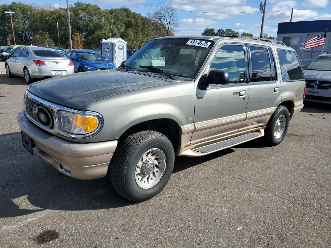 4M2DU86P5YUJ18732