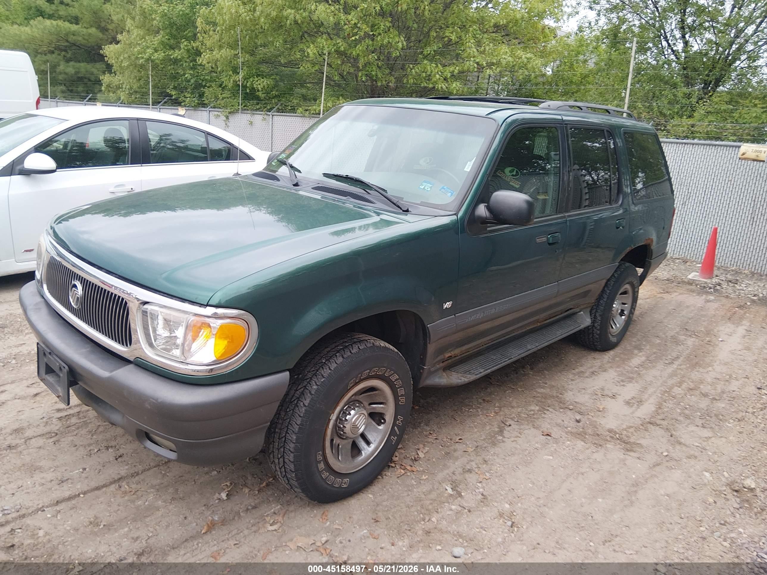 2000 Mercury Mountaineer   Green vin: 4M2DU86P6YUJ34700