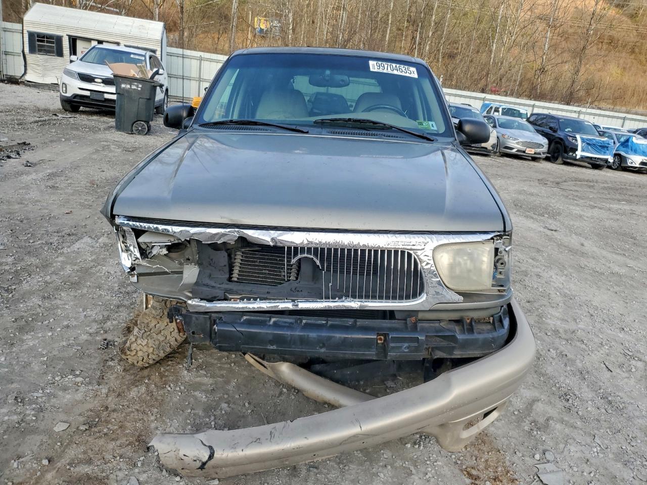 2001 Mercury Mountaineer Желто-коричневый vin: 4M2DU86P71UJ07169