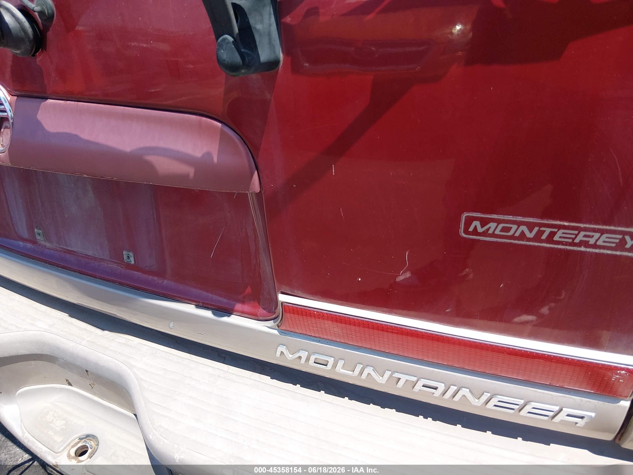 2000 Mercury Mountaineer   Red vin: 4M2DU86P8YUJ09989
