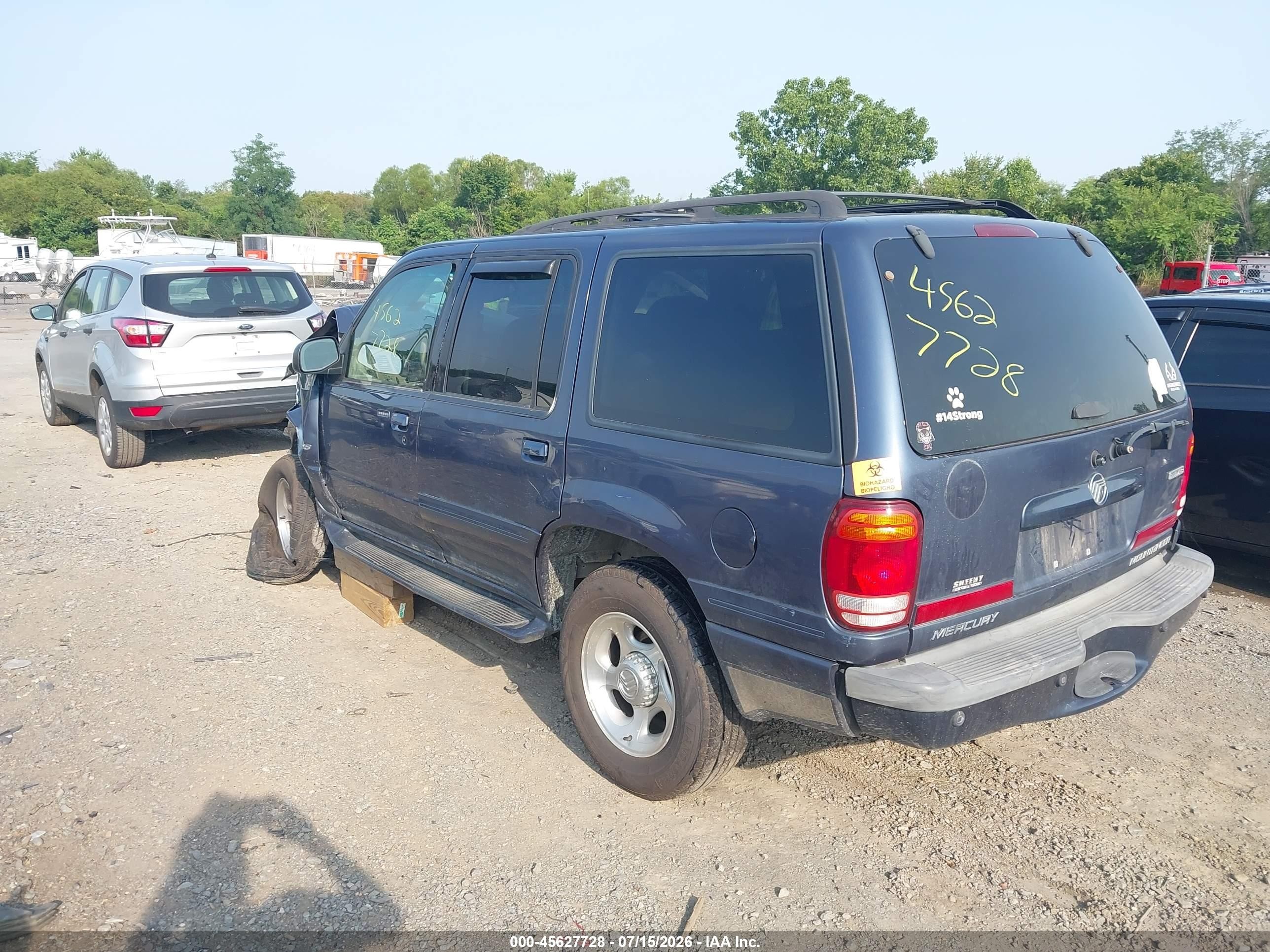 2000 Mercury Mountaineer   Blue vin: 4M2DU86P9YUJ36523