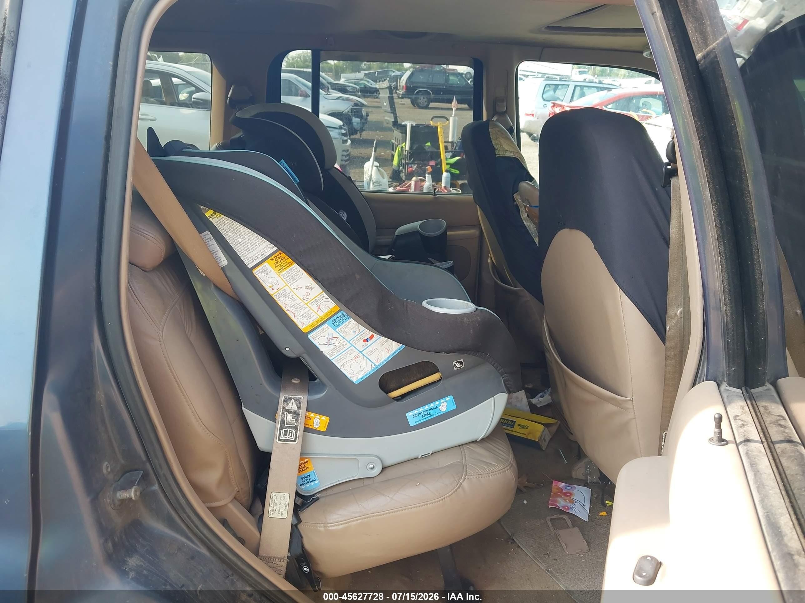 2000 Mercury Mountaineer   Blue vin: 4M2DU86P9YUJ36523