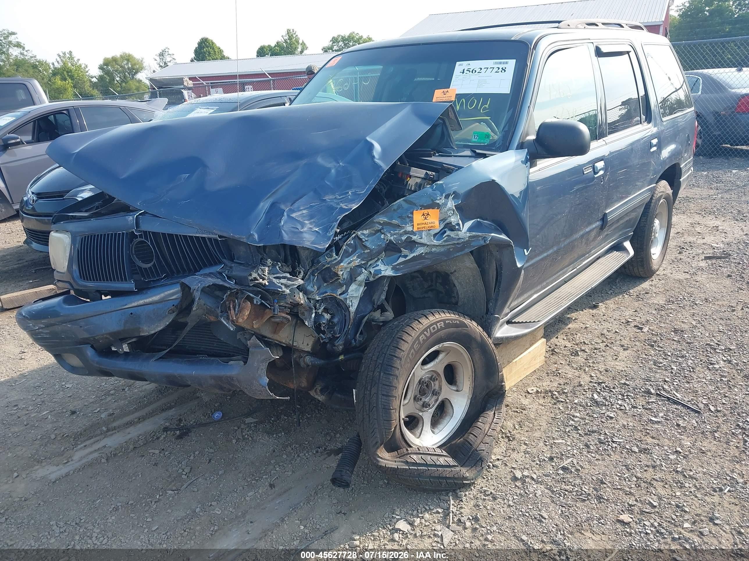 2000 Mercury Mountaineer   Blue vin: 4M2DU86P9YUJ36523